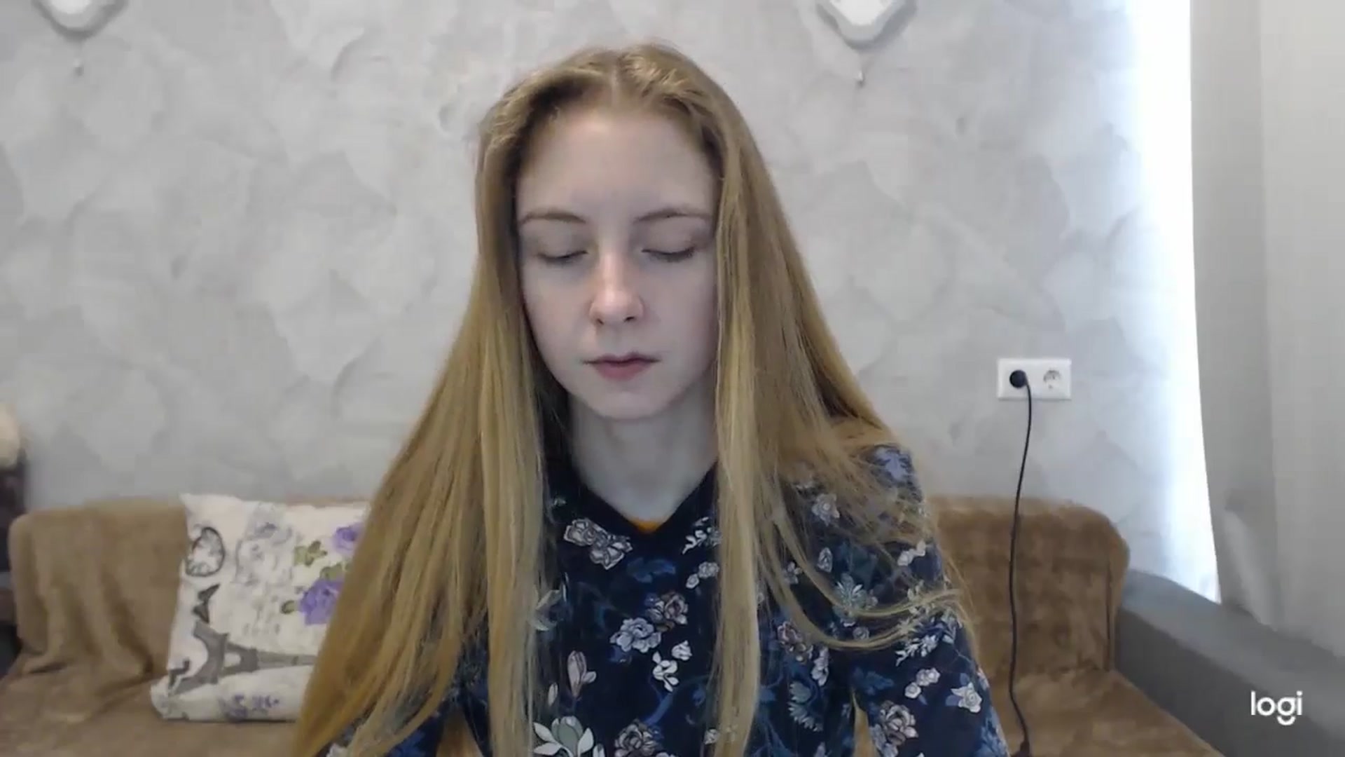 Gallery image thumbnail from LilCutie's myfreecams stream on, 05/27/2024, 13:29 image 2 of 20