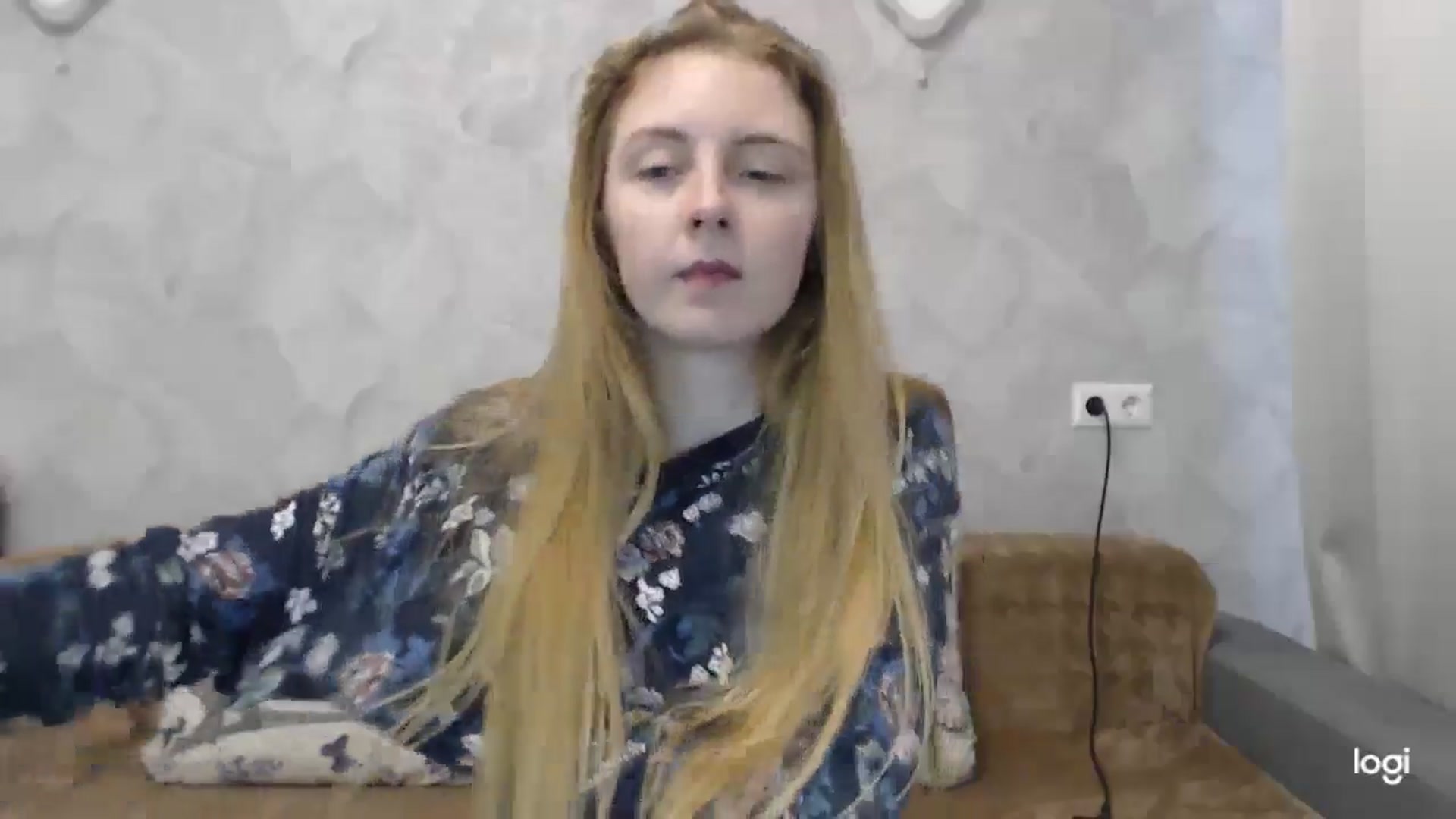 Gallery image thumbnail from LilCutie's myfreecams stream on, 05/27/2024, 13:29 image 11 of 20