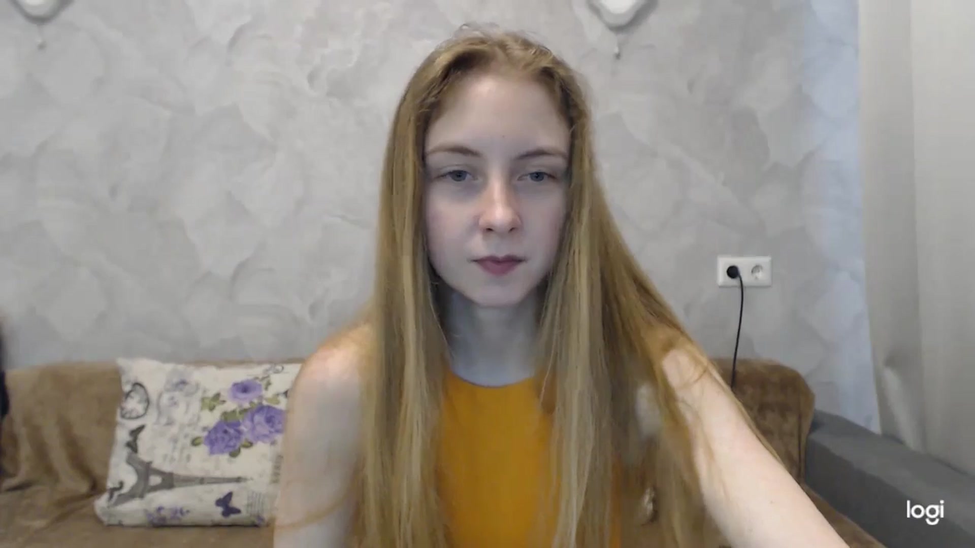 Gallery image thumbnail from LilCutie's myfreecams stream on, 05/27/2024, 13:29 image 15 of 20
