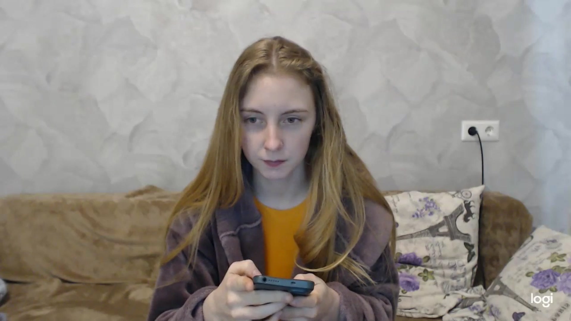 Gallery image thumbnail from LilCutie's myfreecams stream on, 05/27/2024, 14:14 image 14 of 20