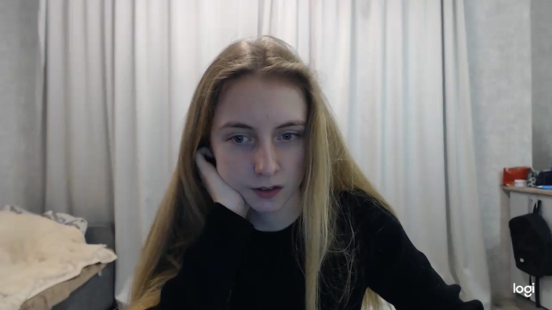 Gallery image thumbnail from LilCutie's myfreecams stream on, 05/29/2024, 13:08 image 13 of 20