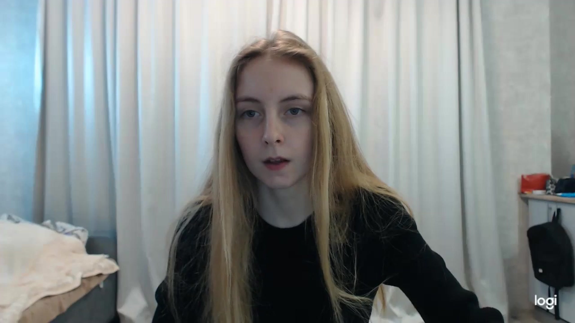 Gallery image thumbnail from LilCutie's myfreecams stream on, 05/29/2024, 13:08 image 17 of 20