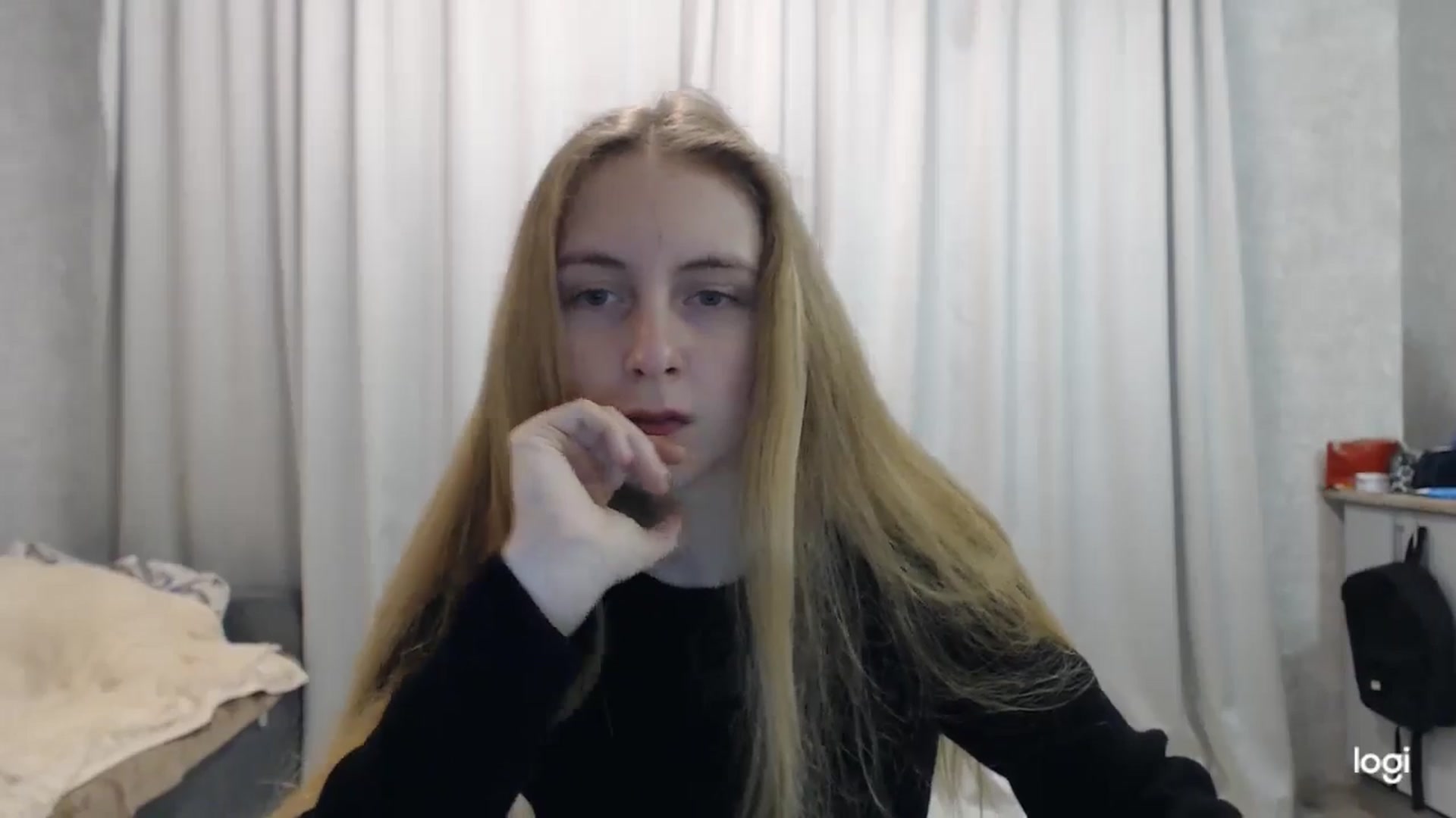 Gallery image thumbnail from LilCutie's myfreecams stream on, 05/29/2024, 13:08 image 5 of 20