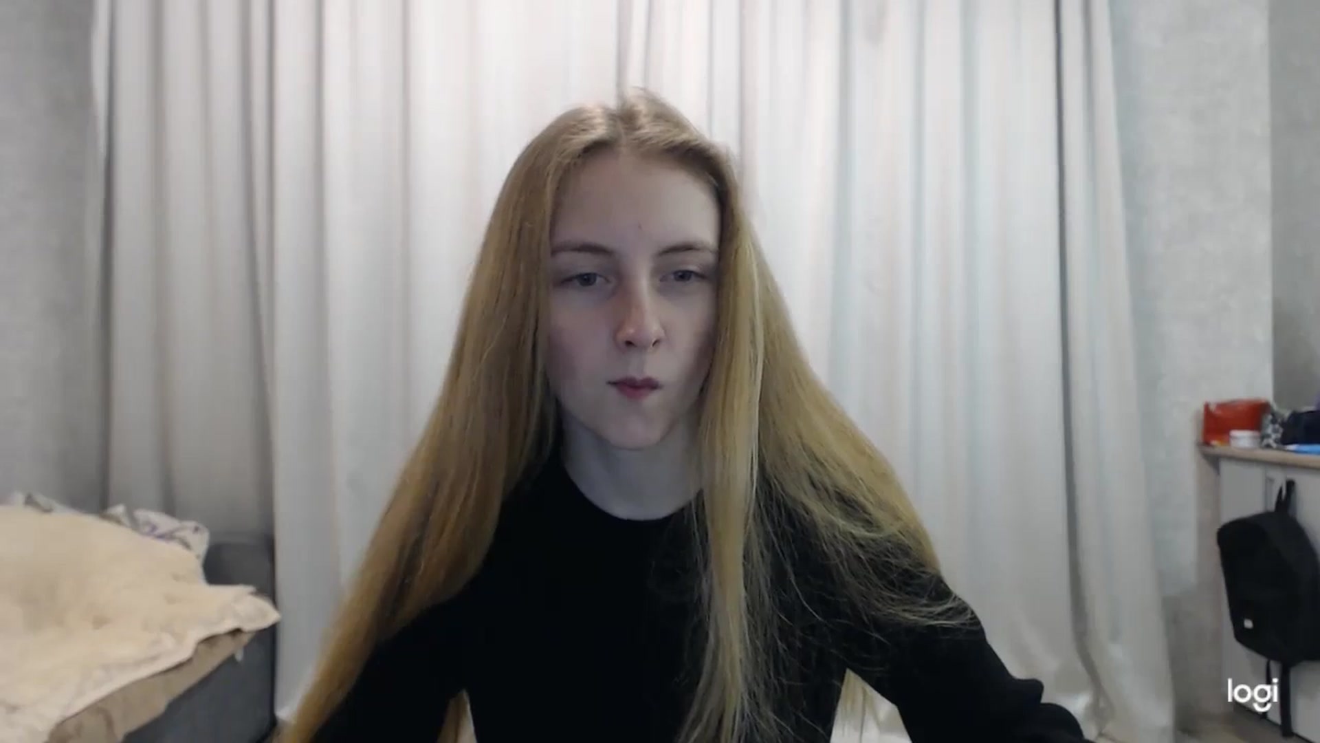 Gallery image thumbnail from LilCutie's myfreecams stream on, 05/29/2024, 13:08 image 3 of 20