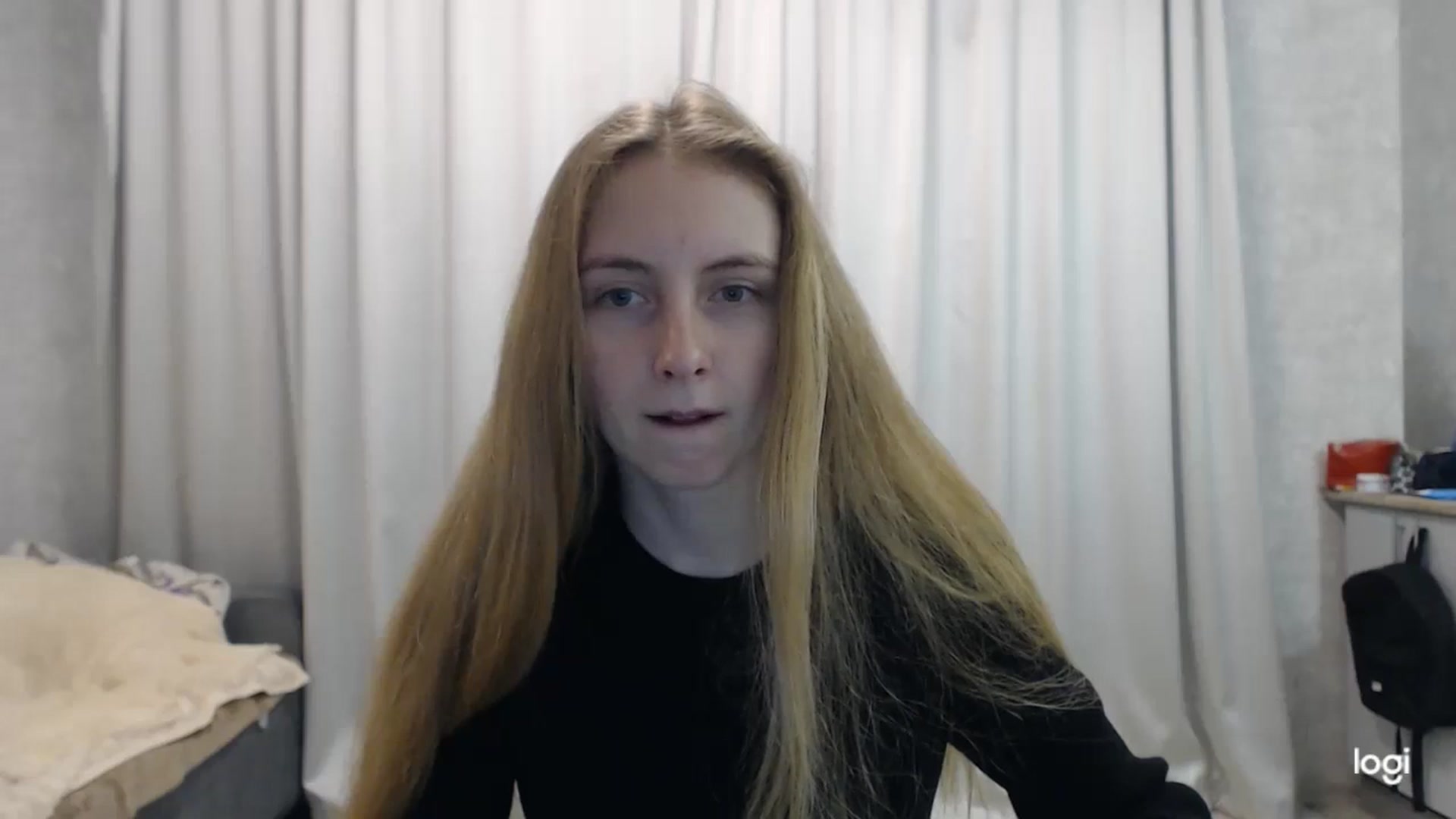 Gallery image thumbnail from LilCutie's myfreecams stream on, 05/29/2024, 13:08 image 4 of 20