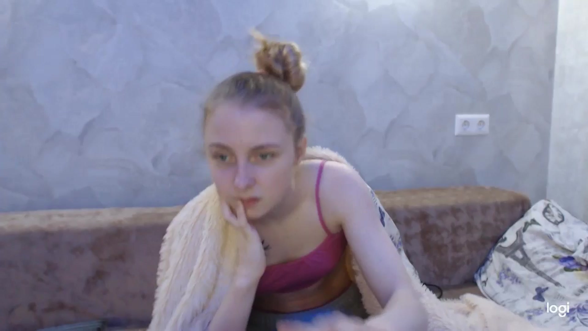 Gallery image thumbnail from LilCutie's myfreecams stream on, 05/29/2024, 14:42 image 19 of 20