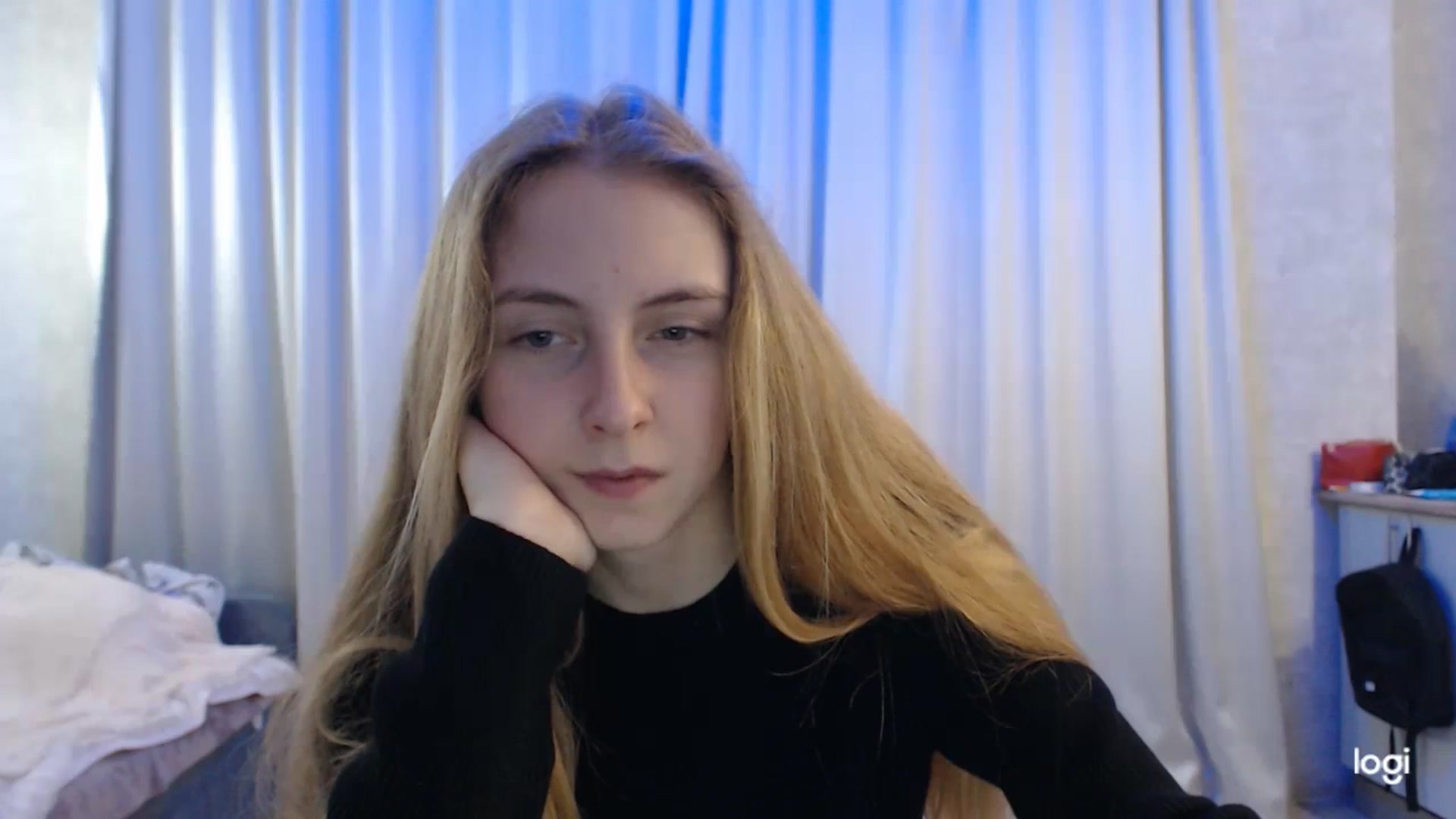 Gallery image thumbnail from LilCutie's myfreecams stream on, 05/29/2024, 14:42 image 4 of 20
