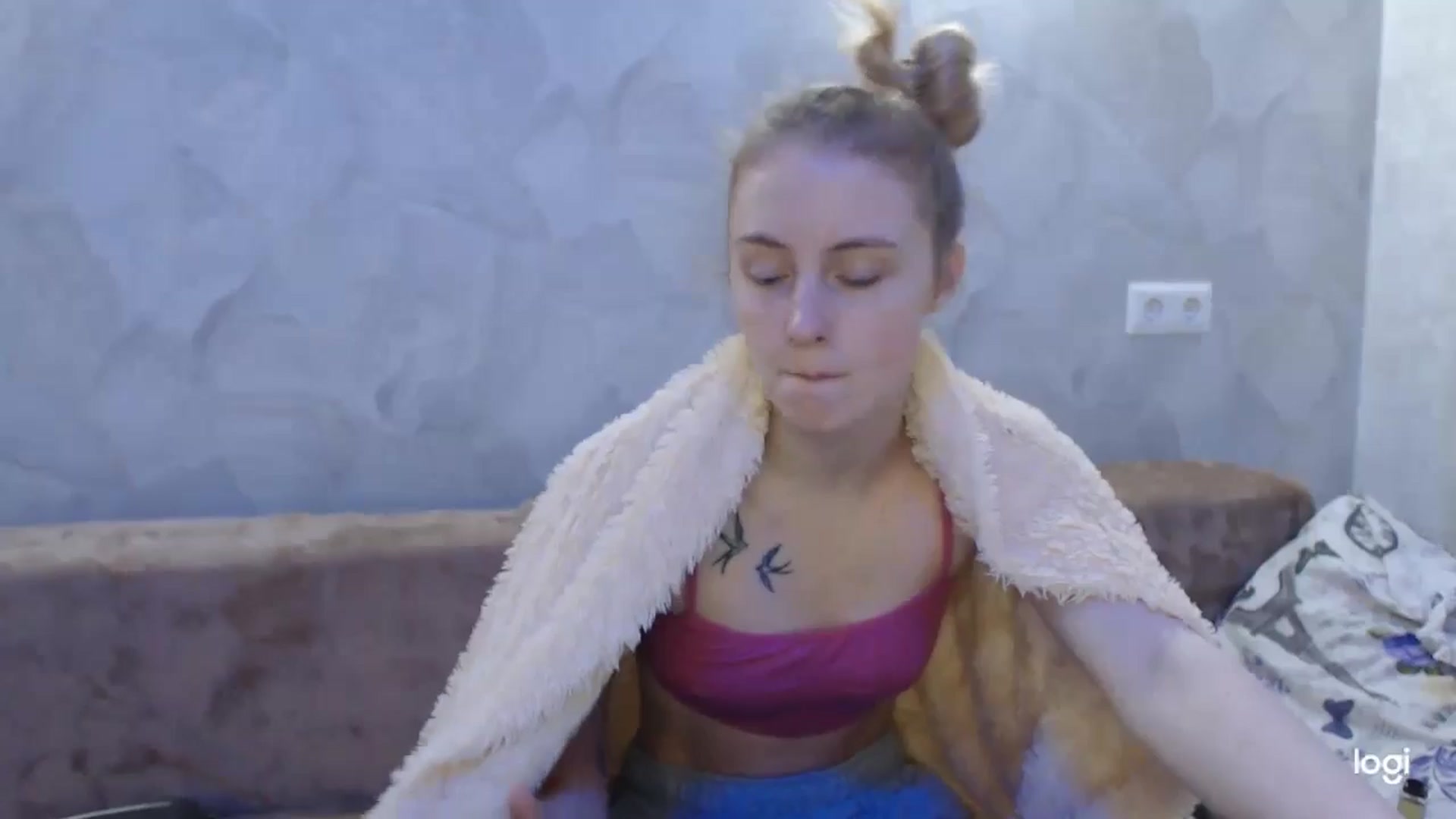 Gallery image thumbnail from LilCutie's myfreecams stream on, 05/29/2024, 15:27 image 8 of 20