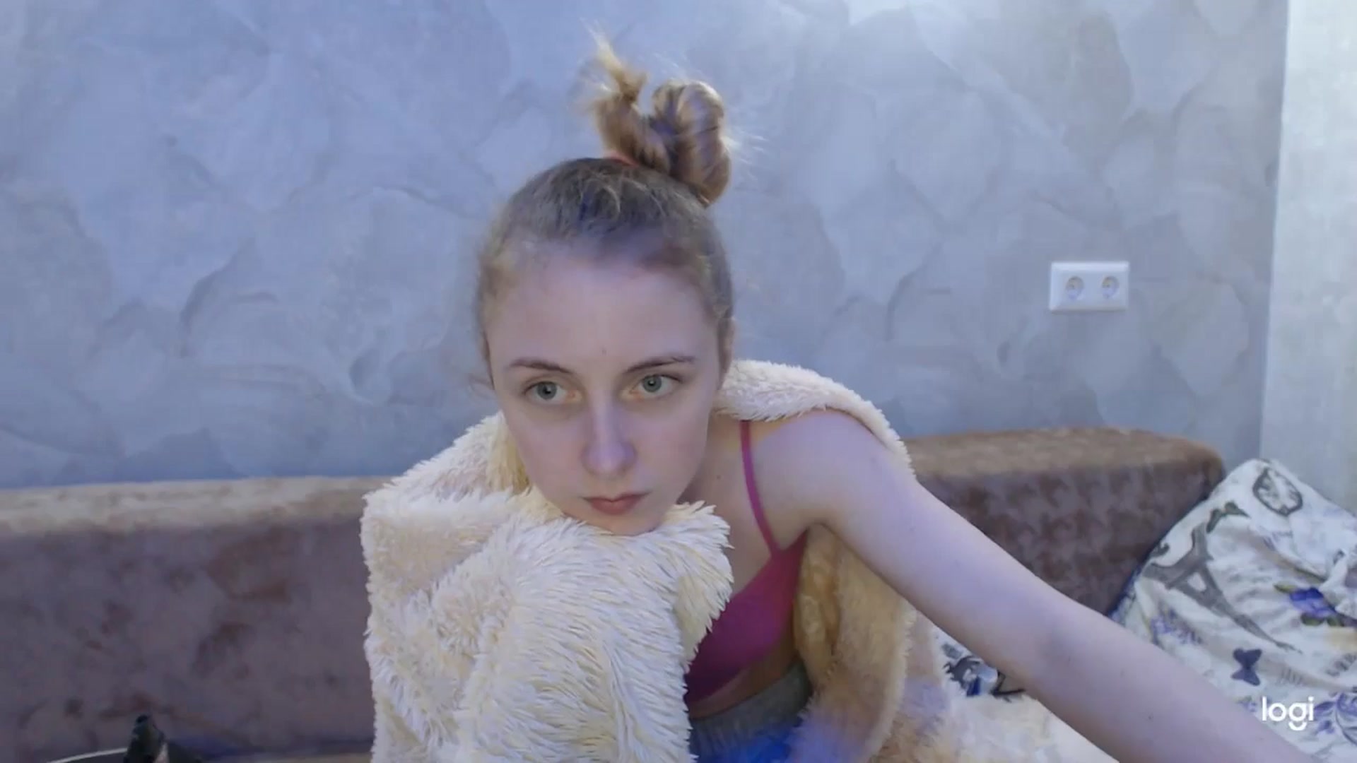 Gallery image thumbnail from LilCutie's myfreecams stream on, 05/29/2024, 15:27 image 10 of 20