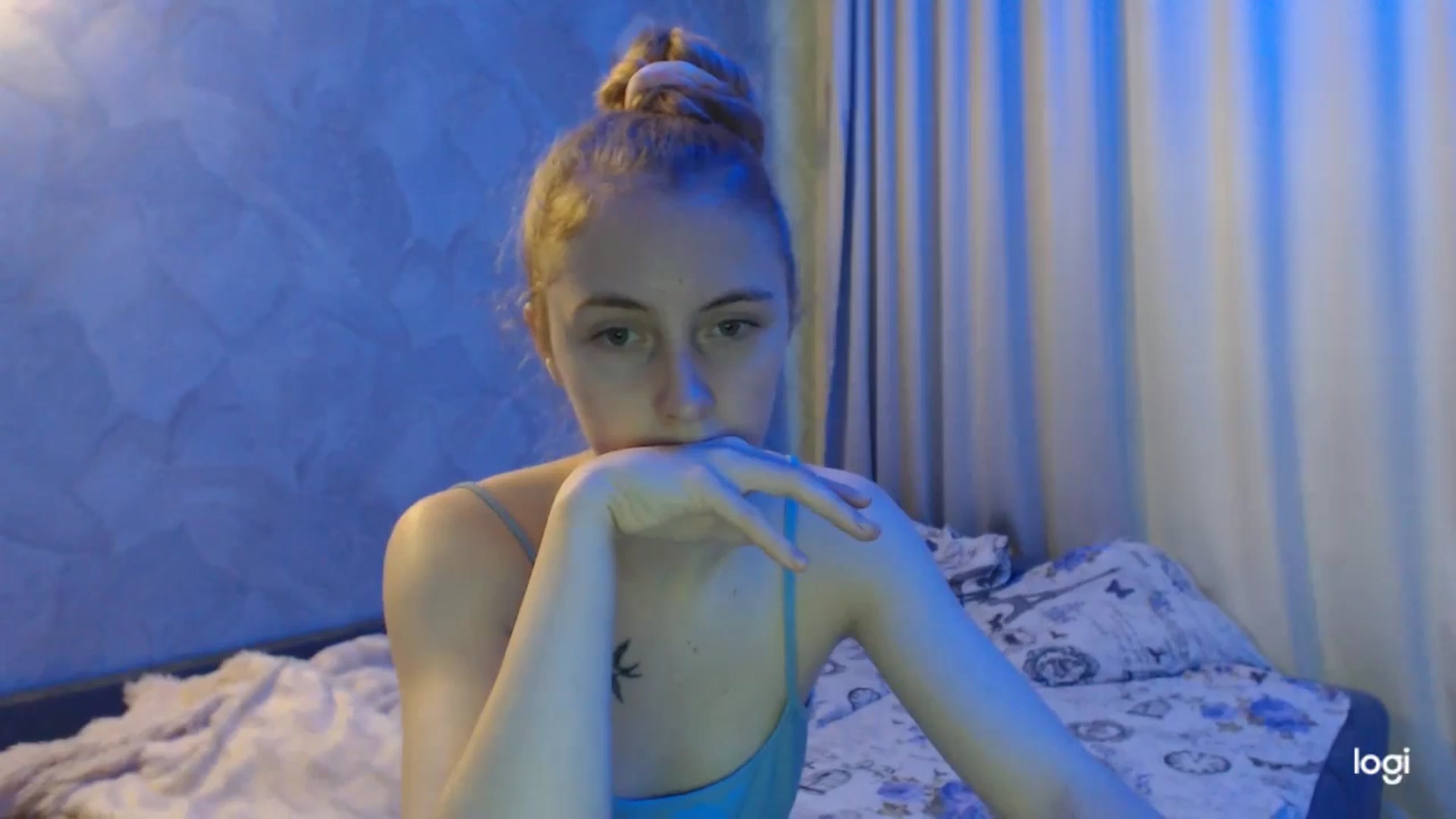 Gallery image thumbnail from LilCutie's myfreecams stream on, 06/01/2024, 13:59 image 10 of 20