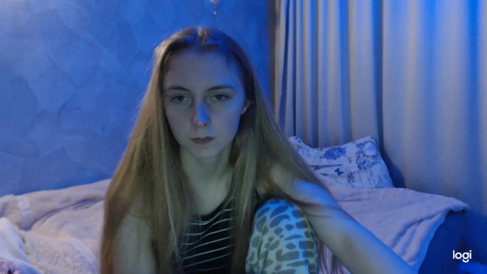 Gallery image thumbnail from LilCutie's myfreecams stream on, 06/01/2024, 18:10 image 15 of 20