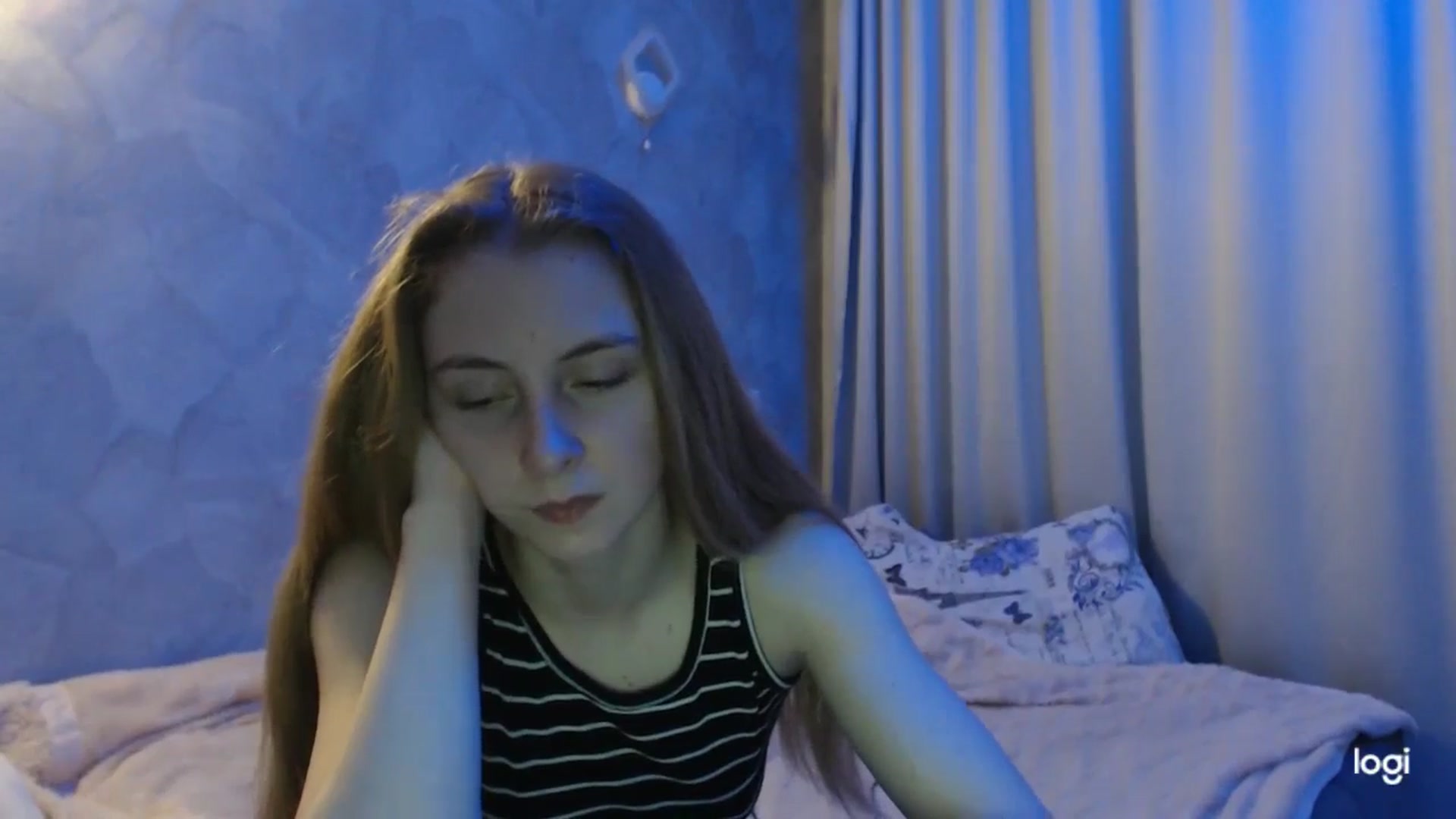 Gallery image thumbnail from LilCutie's myfreecams stream on, 06/01/2024, 18:10 image 2 of 20