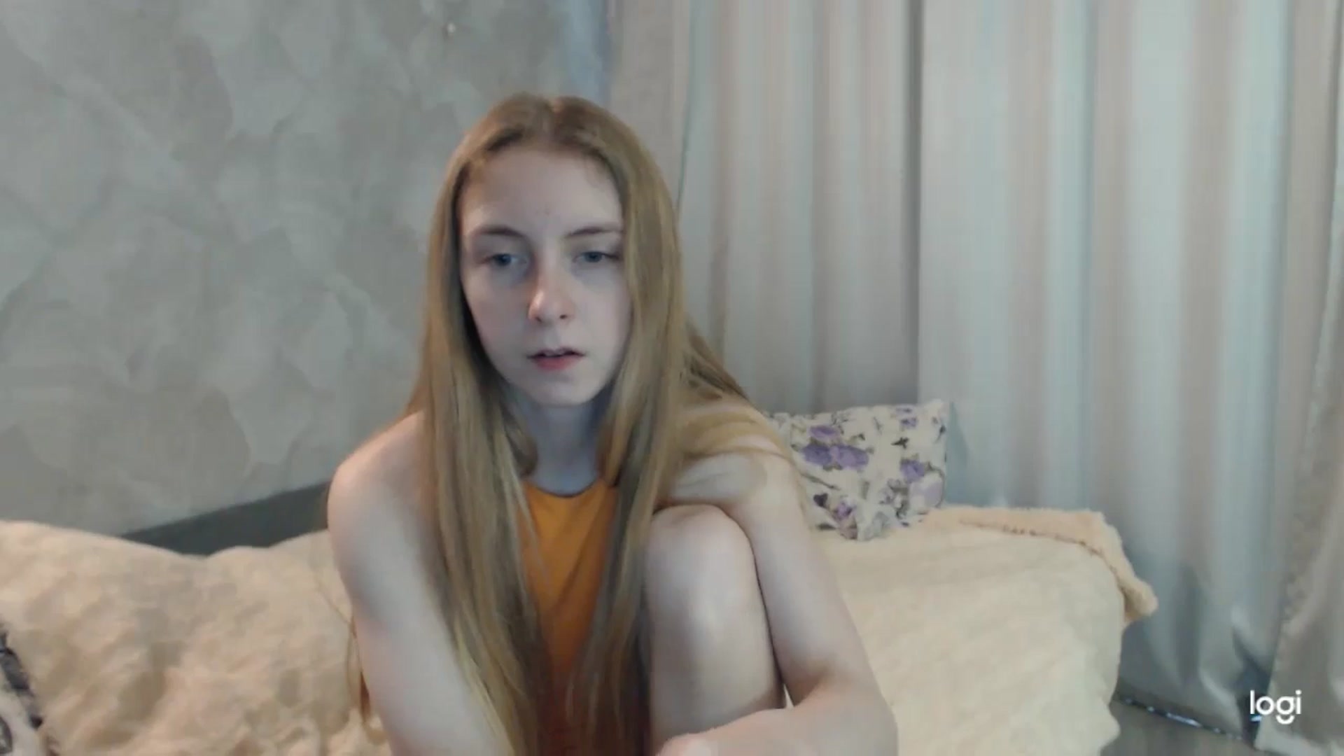 Gallery image thumbnail from LilCutie's myfreecams stream on, 06/06/2024, 12:01 image 17 of 20