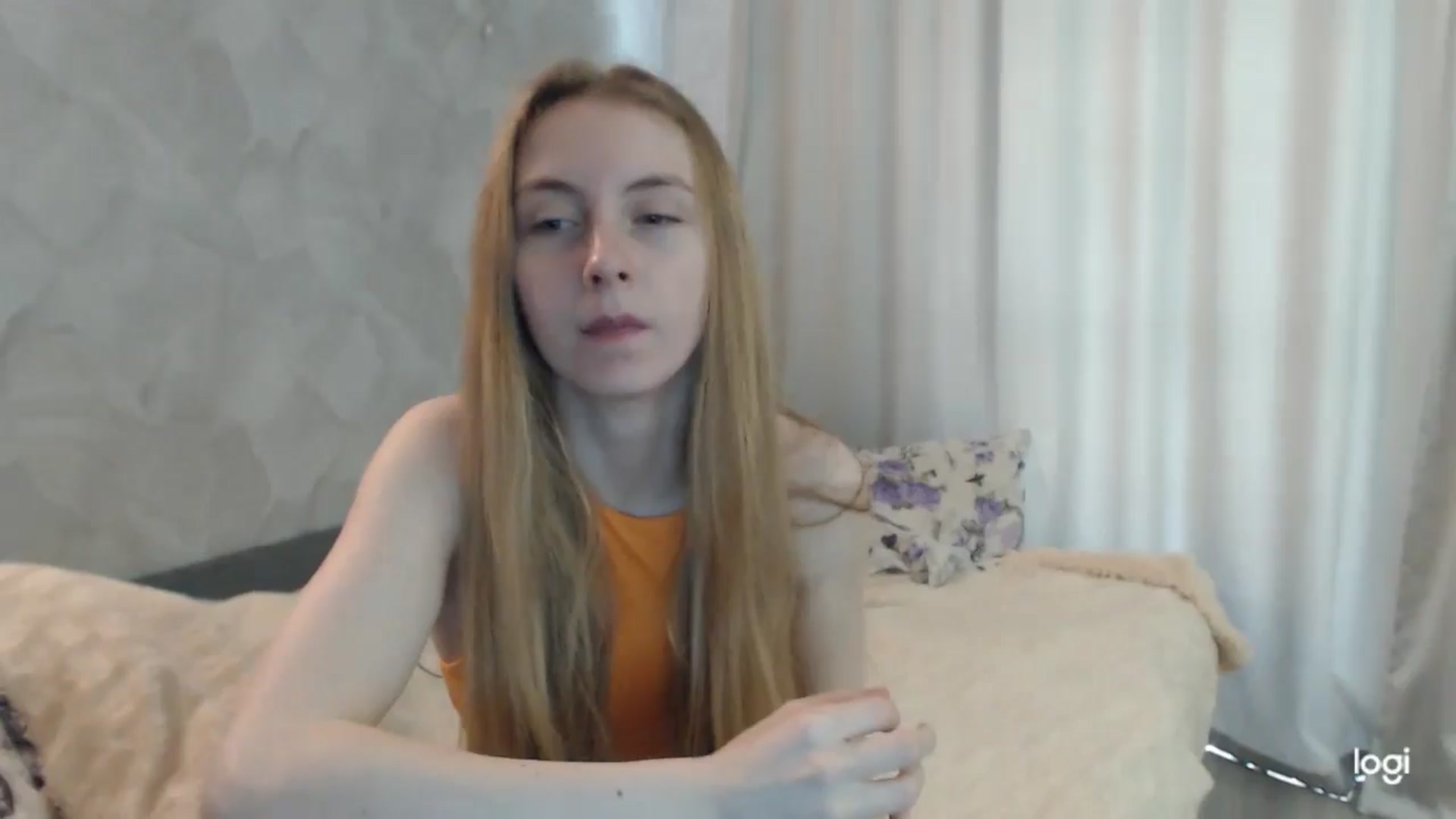 Gallery image thumbnail from LilCutie's myfreecams stream on, 06/06/2024, 12:01 image 7 of 20