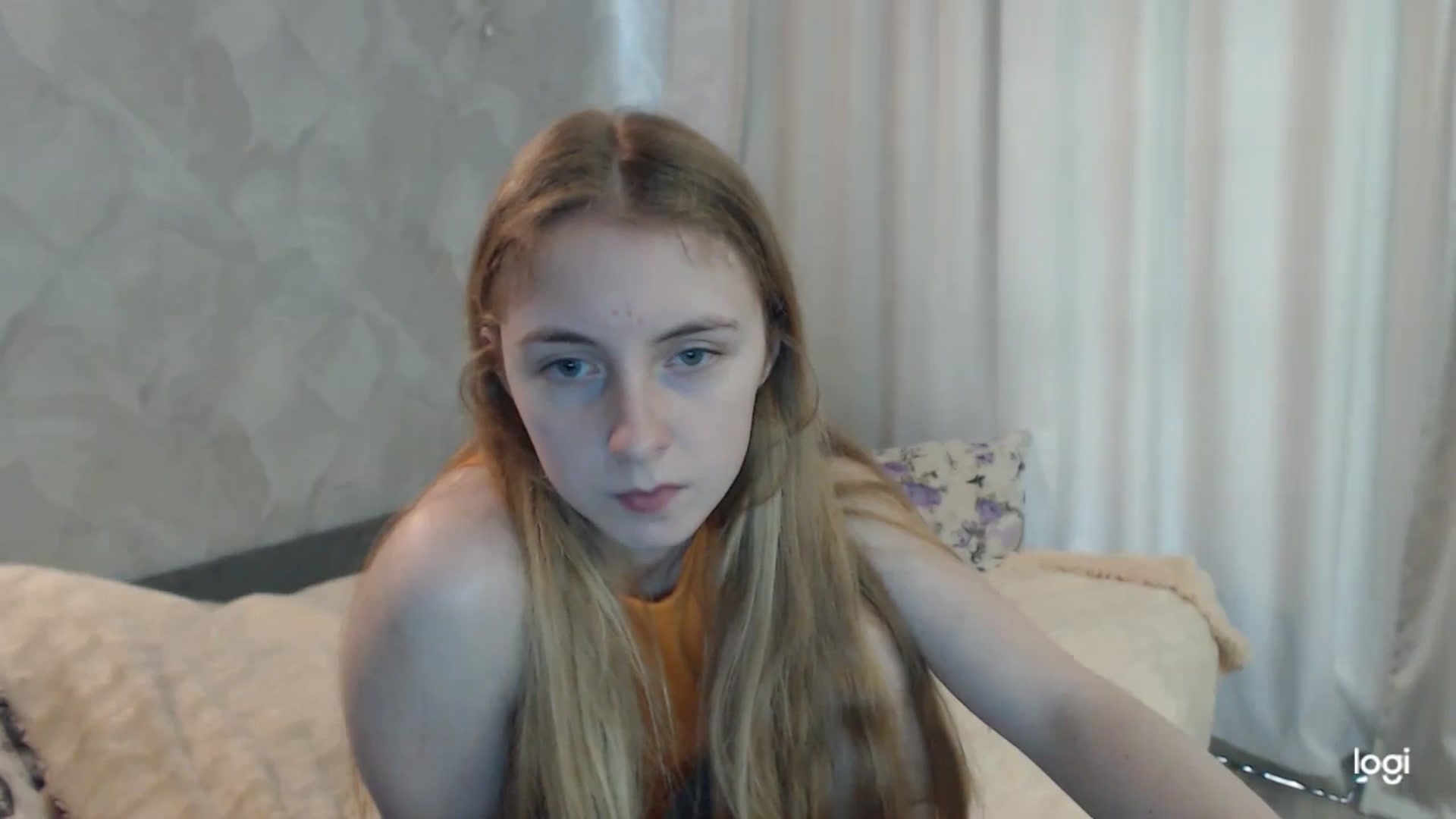 Gallery image thumbnail from LilCutie's myfreecams stream on, 06/06/2024, 12:01 image 12 of 20