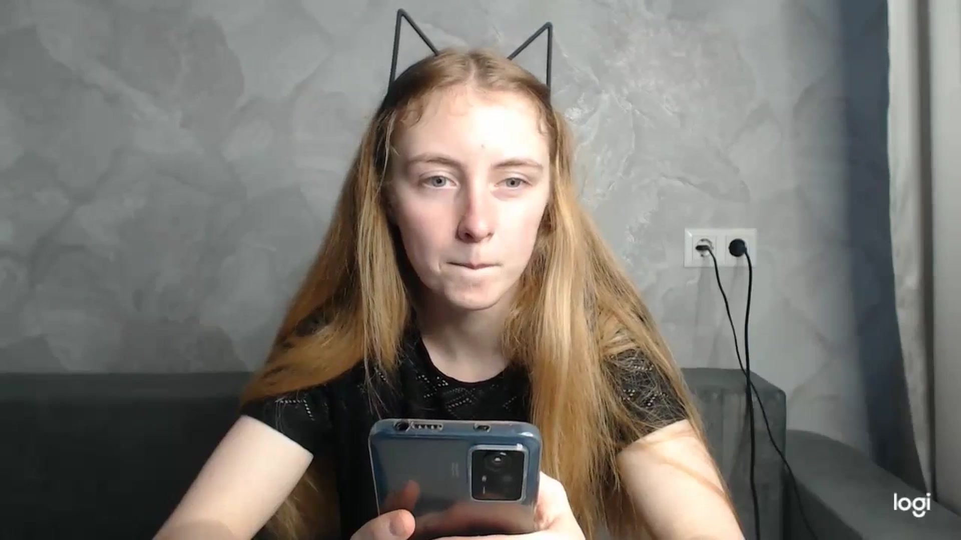 Gallery image thumbnail from LilCutie's myfreecams stream on, 06/18/2024, 15:27 image 4 of 20