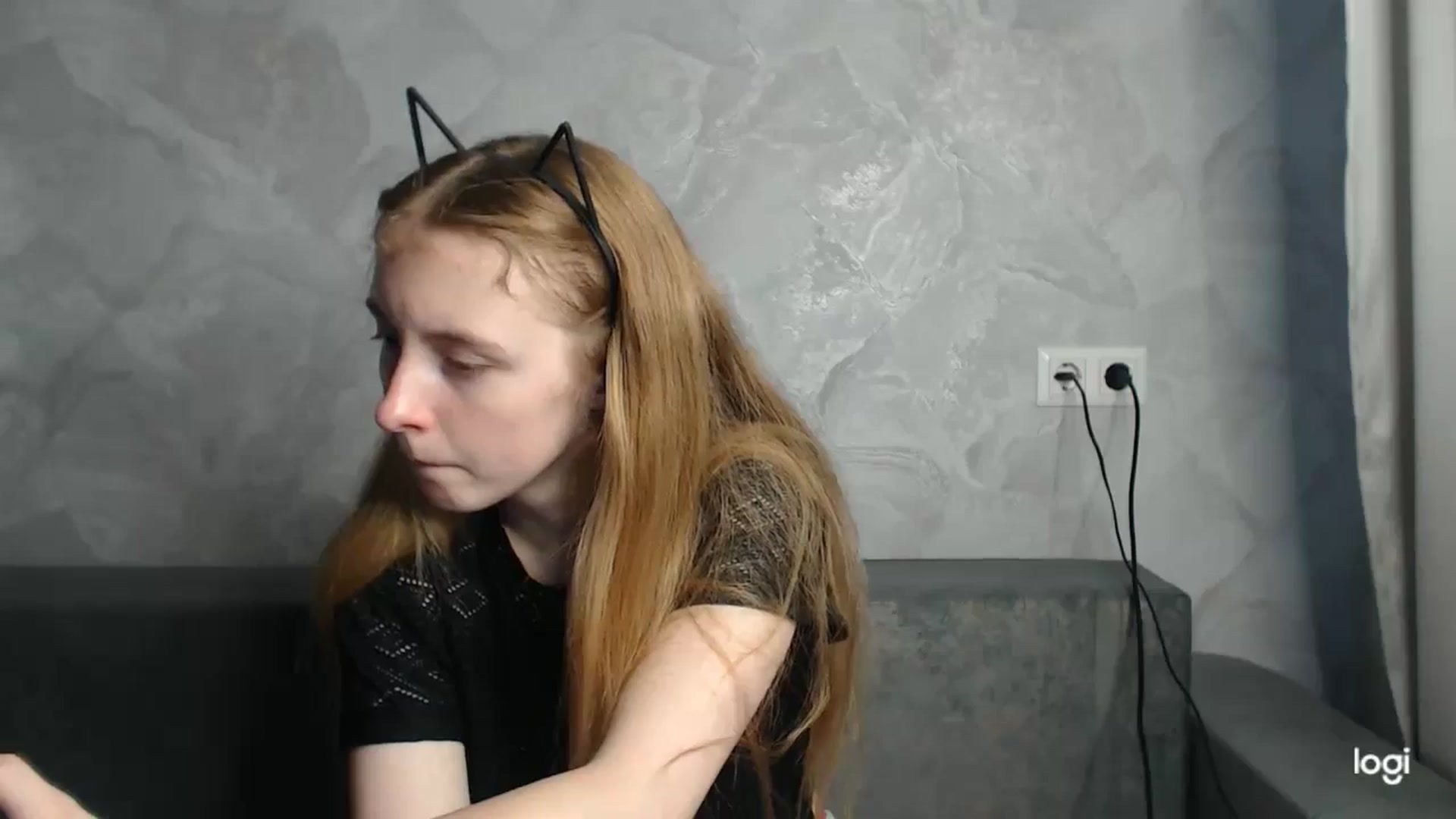 Gallery image thumbnail from LilCutie's myfreecams stream on, 06/18/2024, 15:27 image 2 of 20
