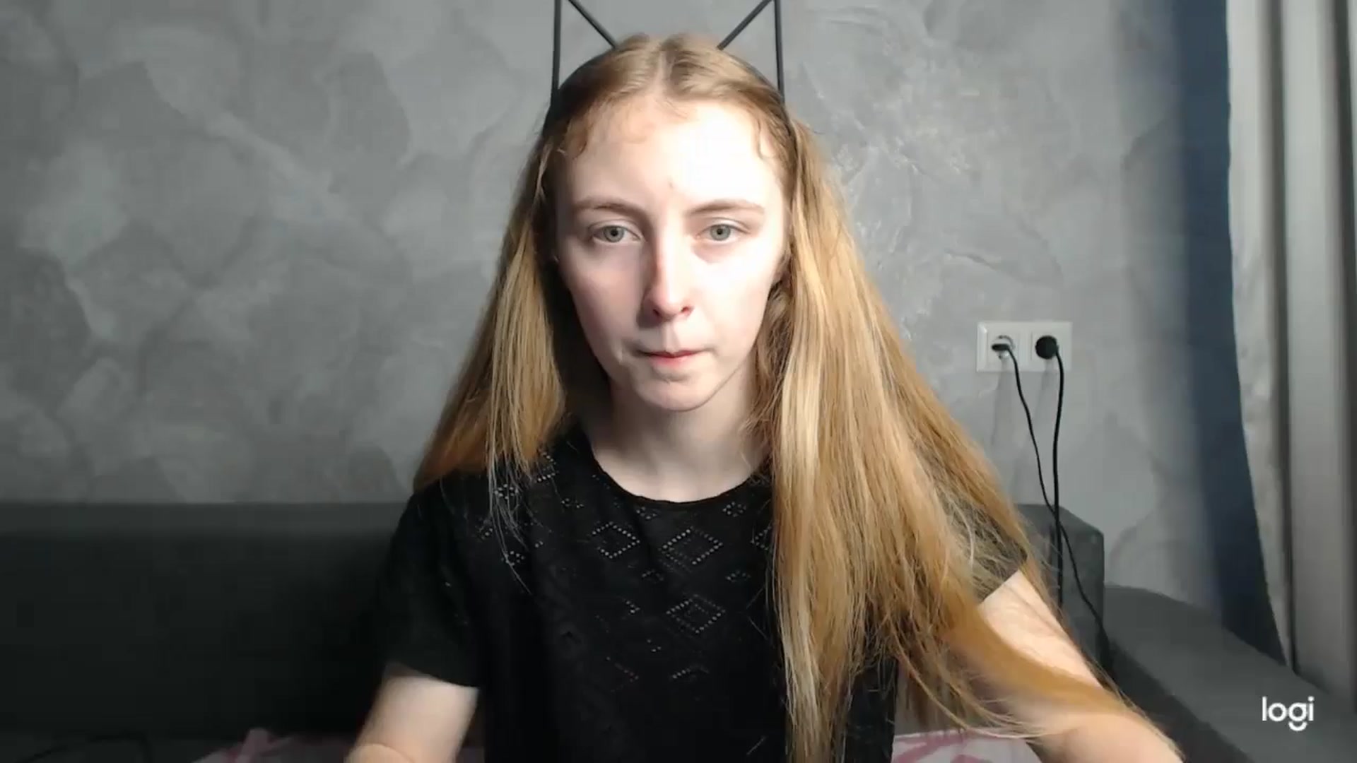 Gallery image thumbnail from LilCutie's myfreecams stream on, 06/18/2024, 15:27 image 1 of 20