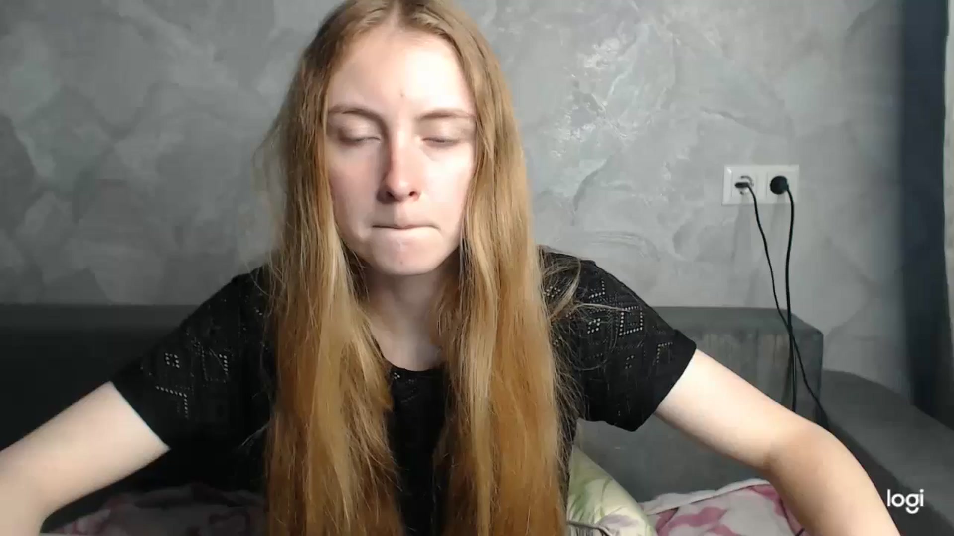 Gallery image thumbnail from LilCutie's myfreecams stream on, 06/18/2024, 15:27 image 18 of 20