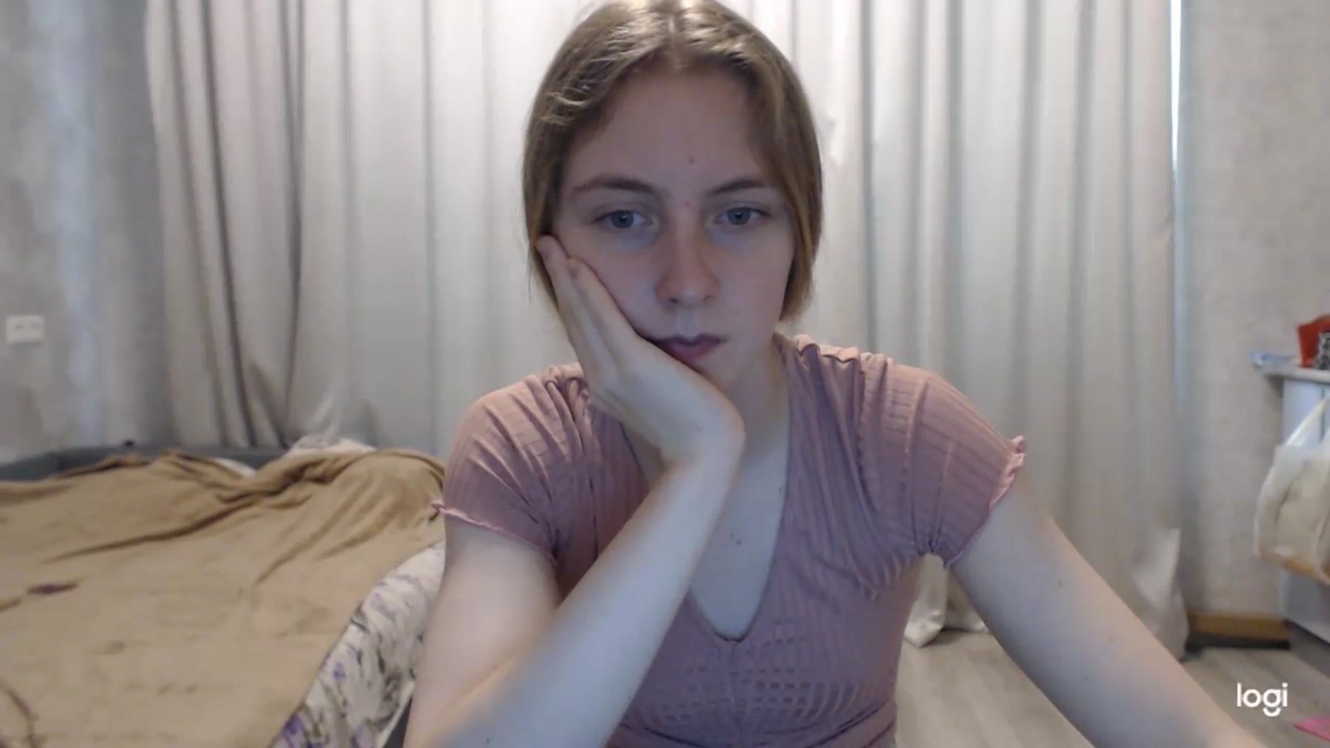 Gallery image thumbnail from LilCutie's myfreecams stream on, 06/23/2024, 10:11 image 13 of 20