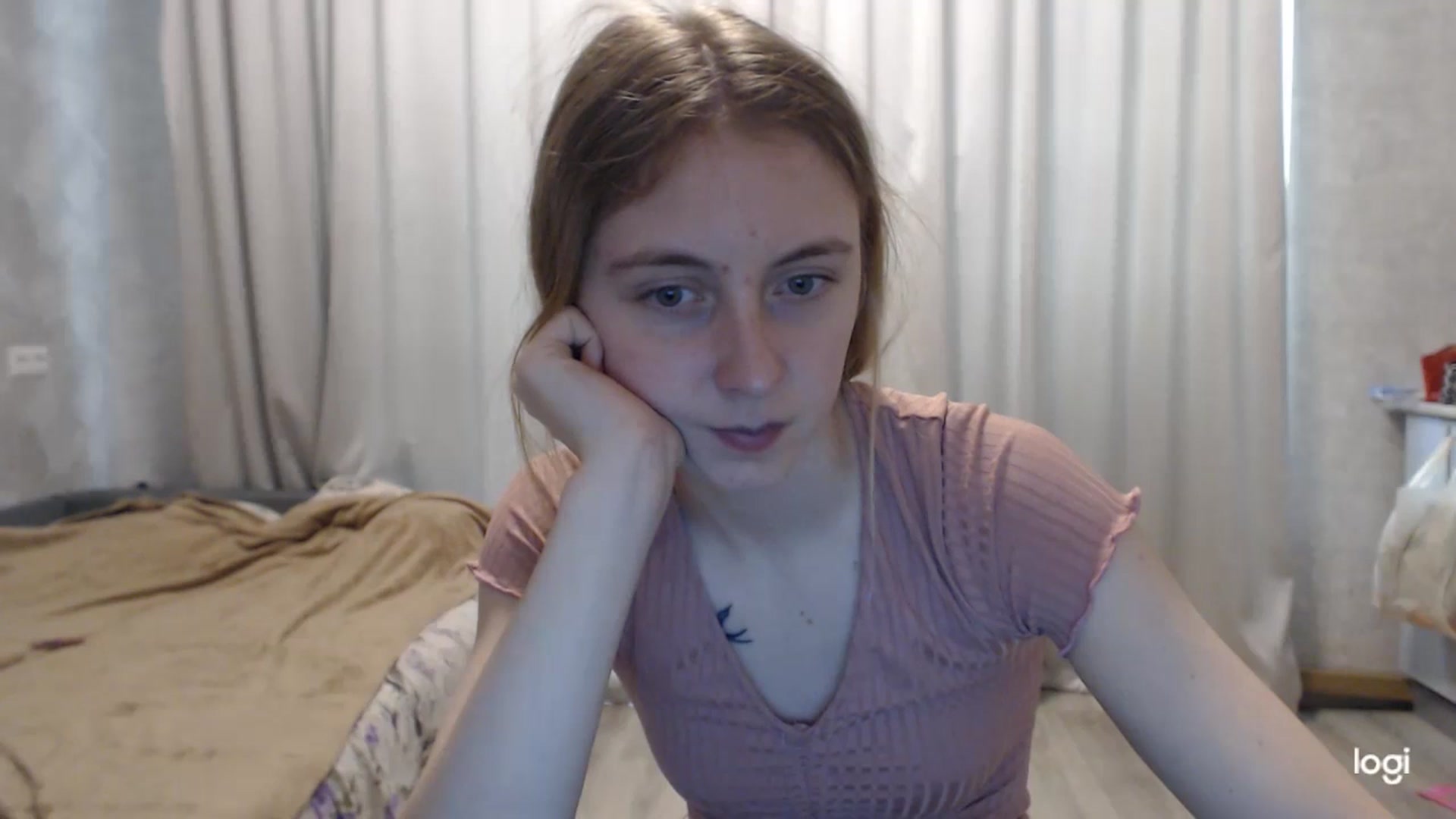 Gallery image thumbnail from LilCutie's myfreecams stream on, 06/23/2024, 11:01 image 14 of 20