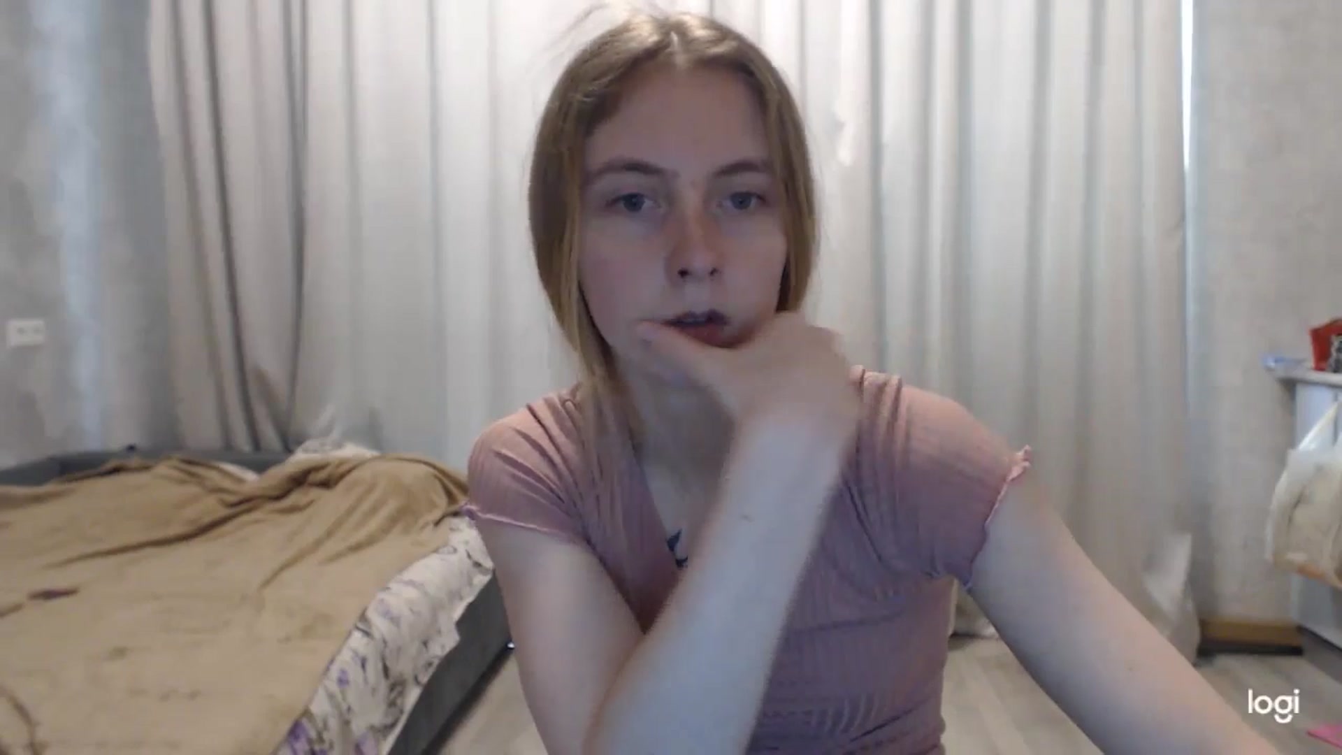 Gallery image thumbnail from LilCutie's myfreecams stream on, 06/23/2024, 11:01 image 6 of 20