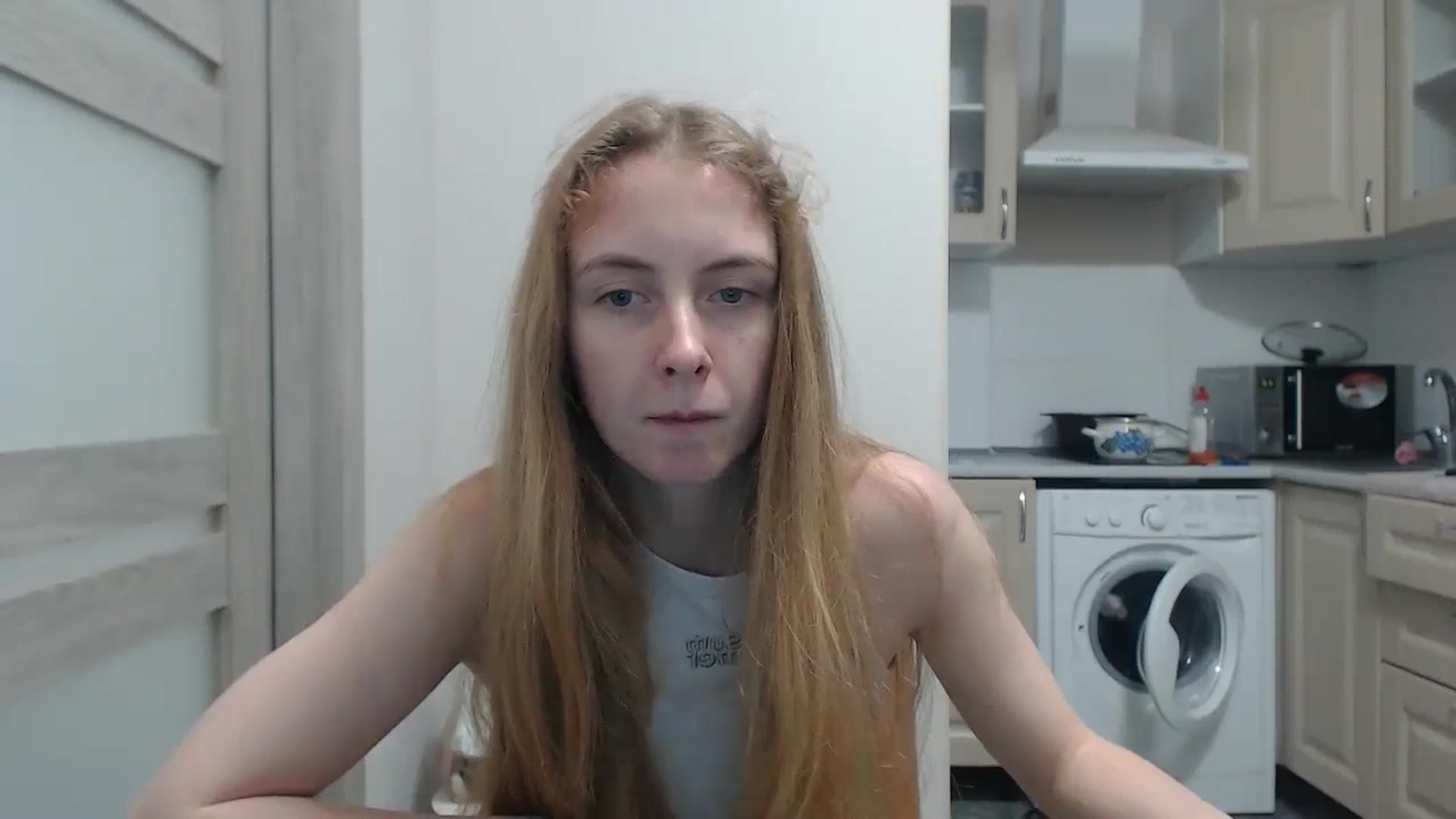 Gallery image thumbnail from LilCutie's myfreecams stream on, 12/25/2024, 15:36 image 19 of 20