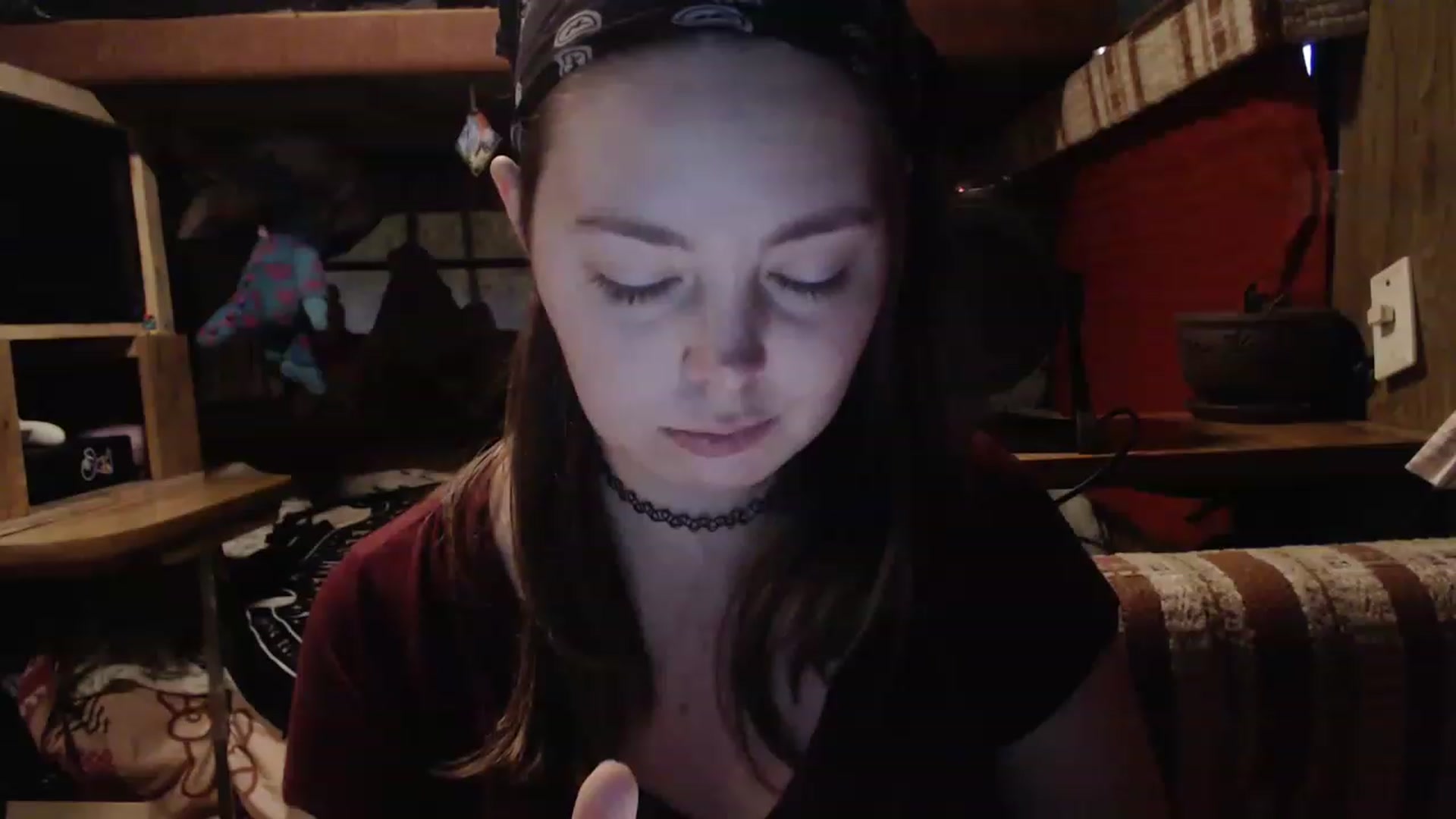 Gallery image thumbnail from LilEmmy1999's myfreecams stream on, 11/15/2022, 22:08 image 10 of 20