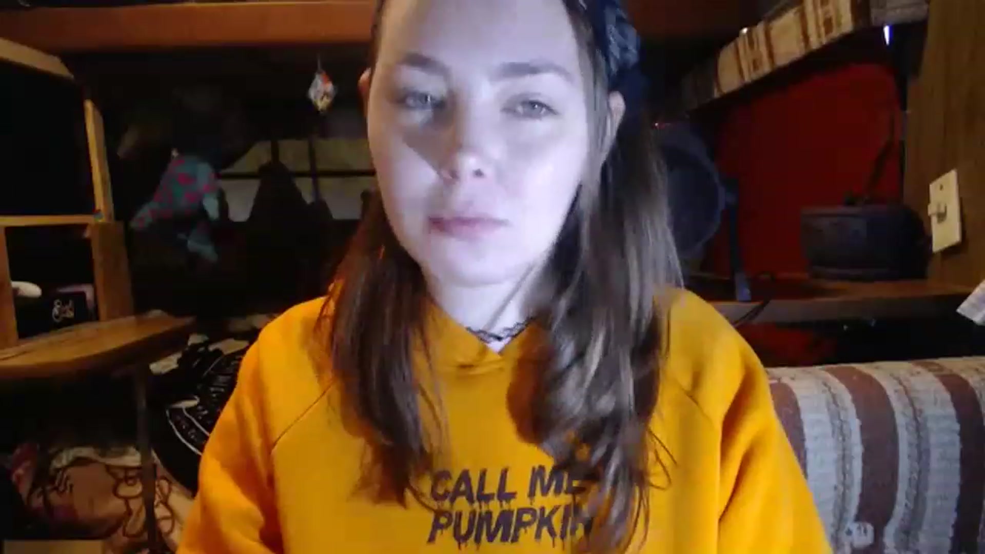 Gallery image thumbnail from LilEmmy1999's myfreecams stream on, 11/15/2022, 22:08 image 4 of 20