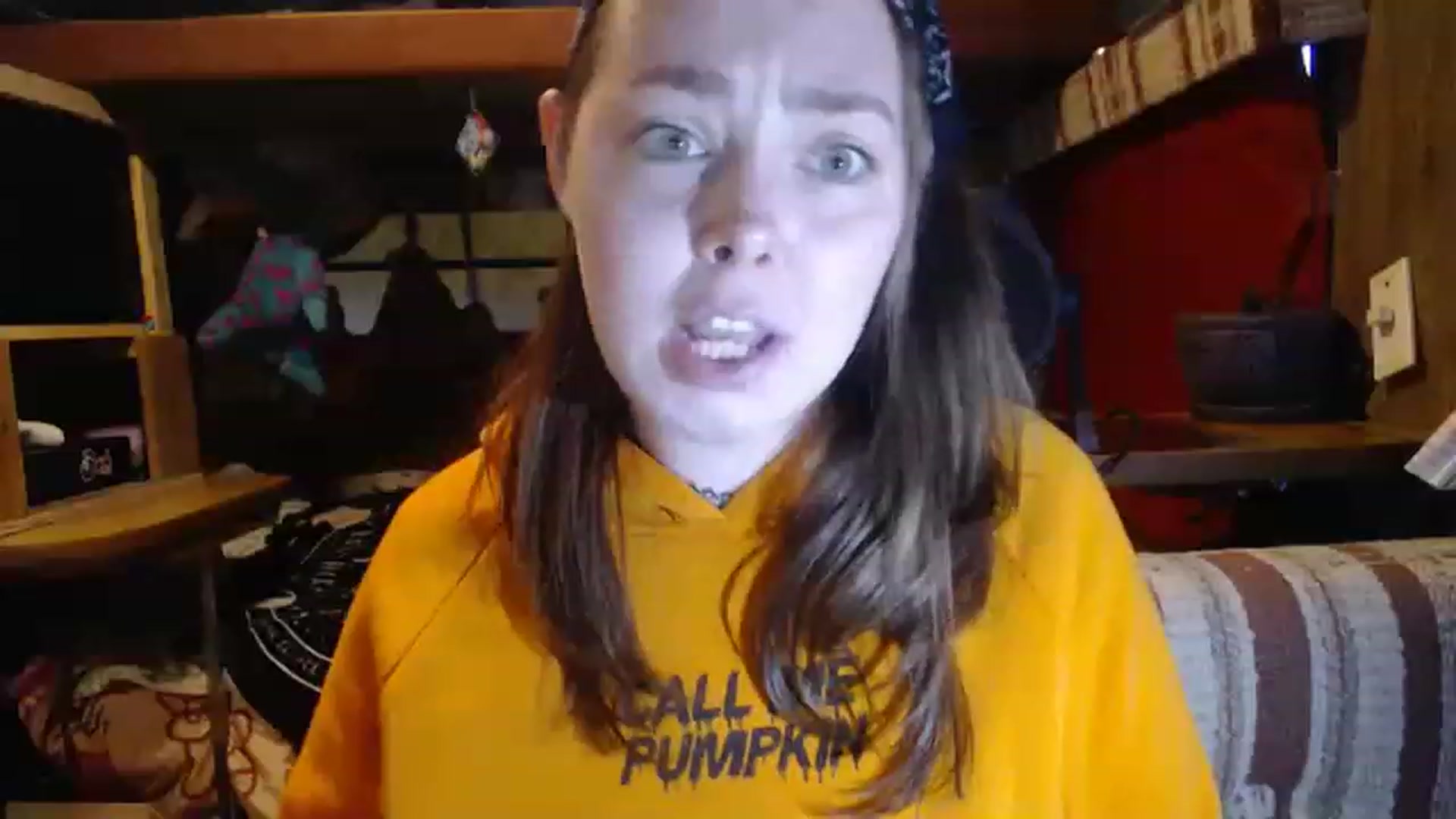 Gallery image thumbnail from LilEmmy1999's myfreecams stream on, 11/15/2022, 22:08 image 6 of 20