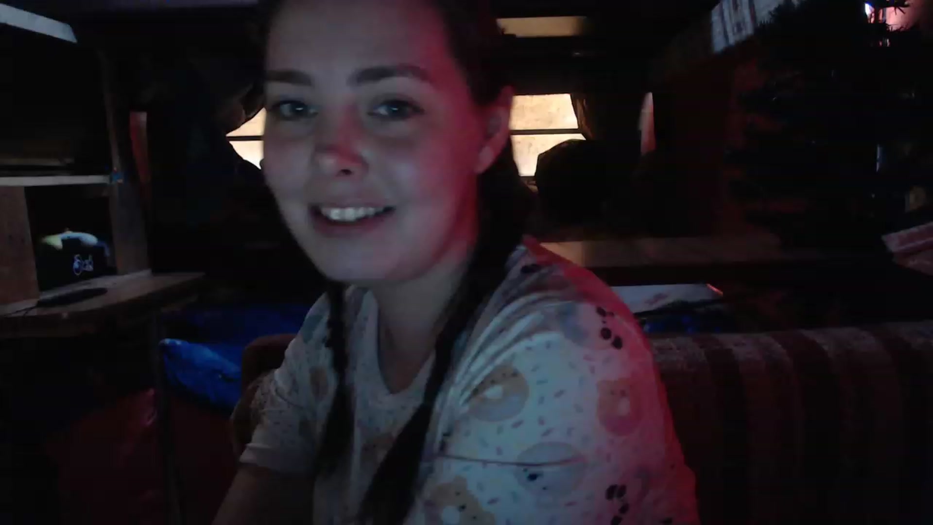 Gallery image thumbnail from LilEmmy1999's myfreecams stream on, 11/23/2022, 21:27 image 6 of 20