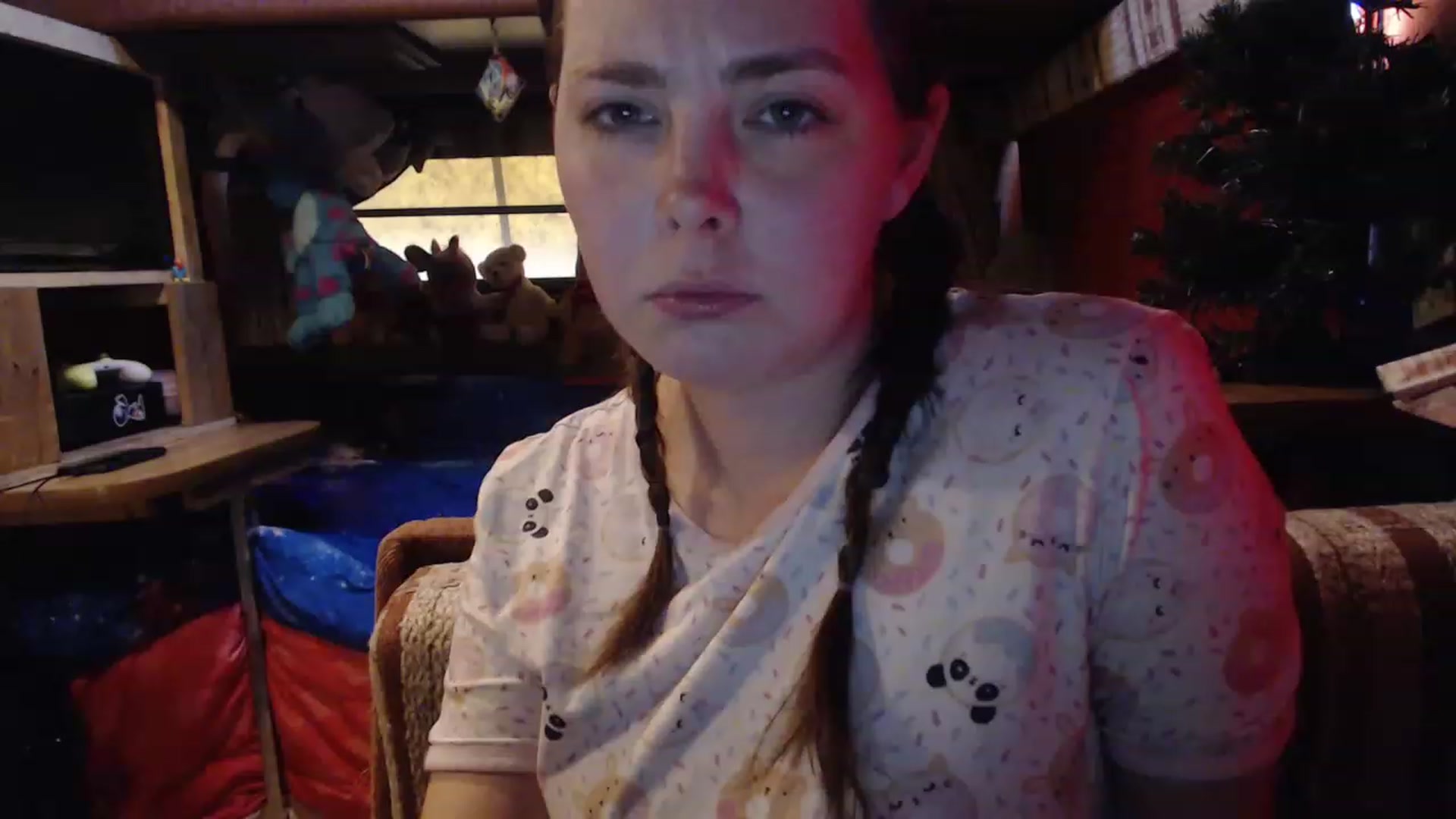 Gallery image thumbnail from LilEmmy1999's myfreecams stream on, 11/23/2022, 21:27 image 11 of 20