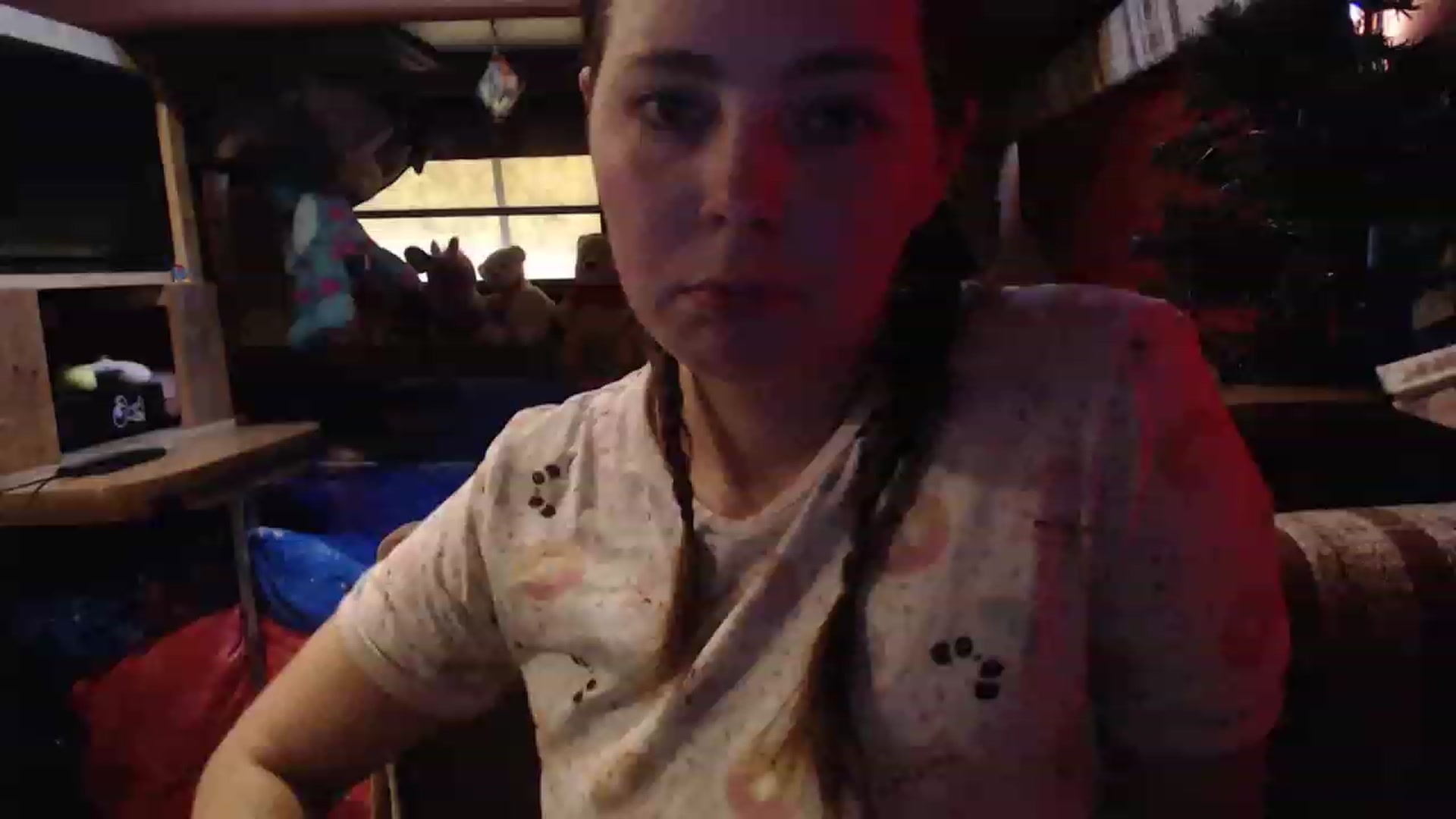 Gallery image thumbnail from LilEmmy1999's myfreecams stream on, 11/23/2022, 21:27 image 9 of 20