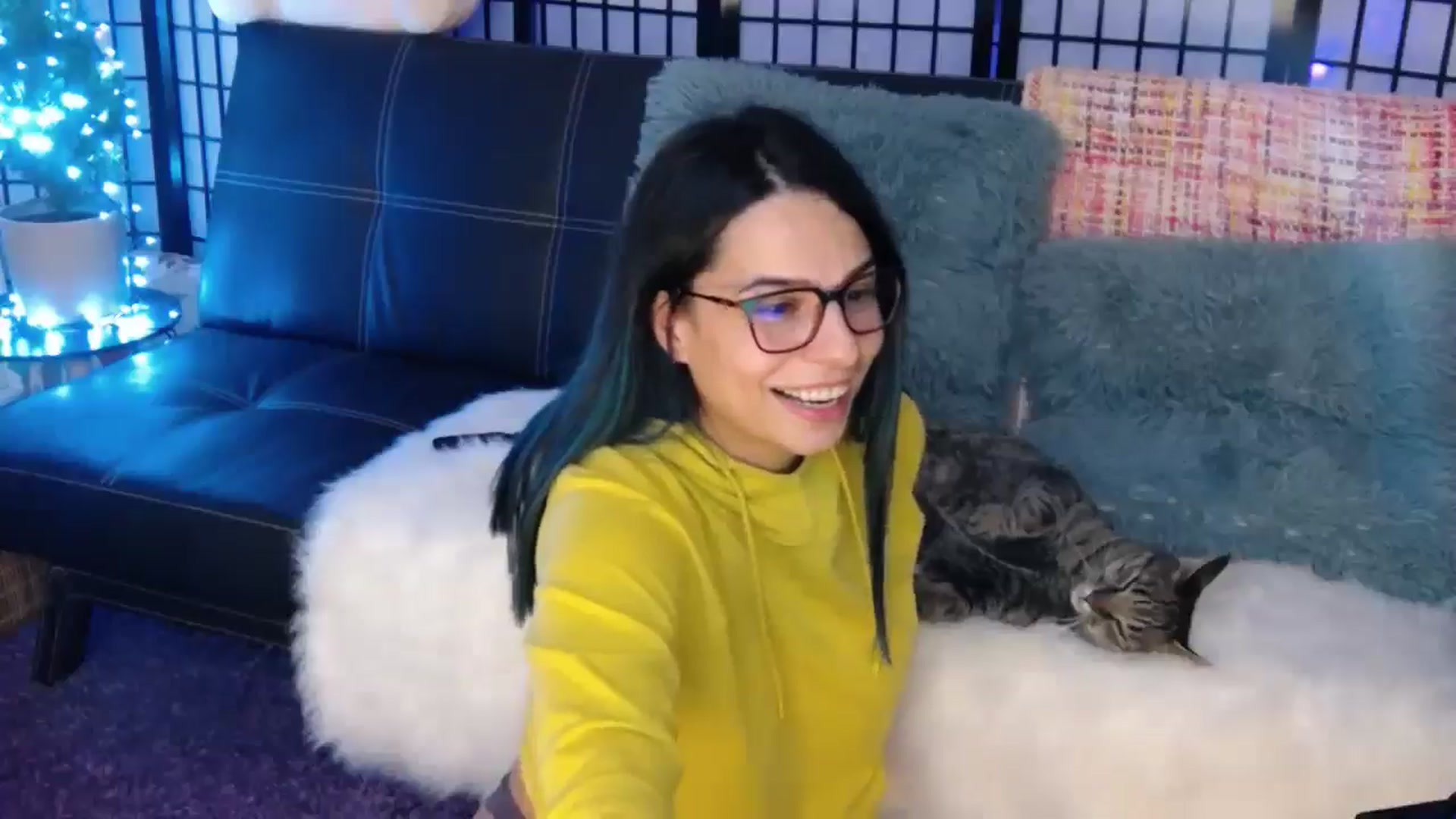 Gallery image thumbnail from LilFitVeve's myfreecams stream on, 12/09/2024, 21:22 image 11 of 20