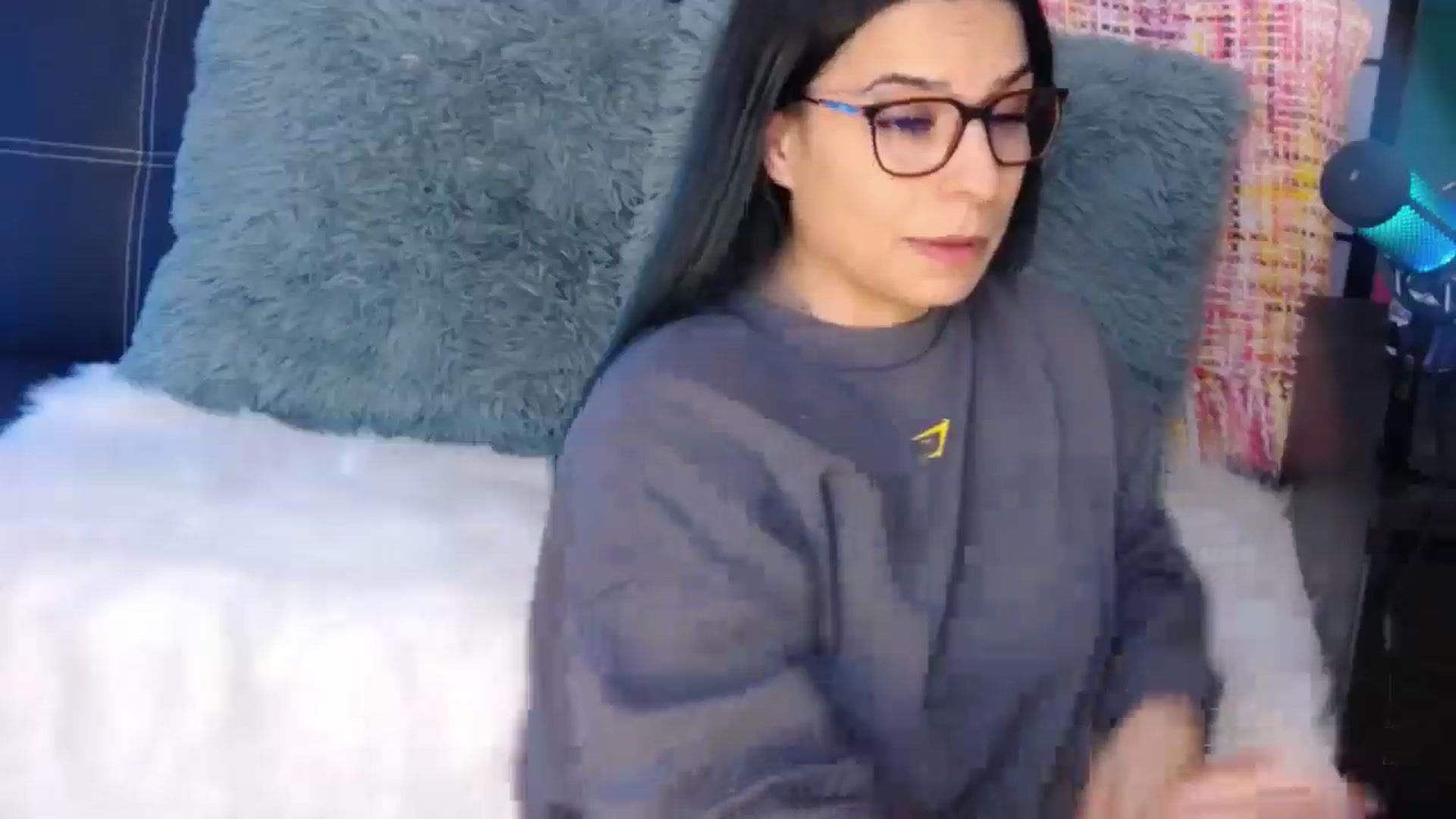 Gallery image thumbnail from LilFitVeve's myfreecams stream on, 12/13/2024, 20:27 image 14 of 20