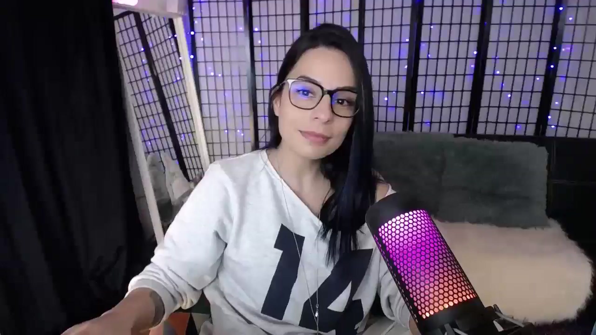 Gallery image thumbnail from LilFitVeve's myfreecams stream on, 01/21/2025, 11:01 image 15 of 20