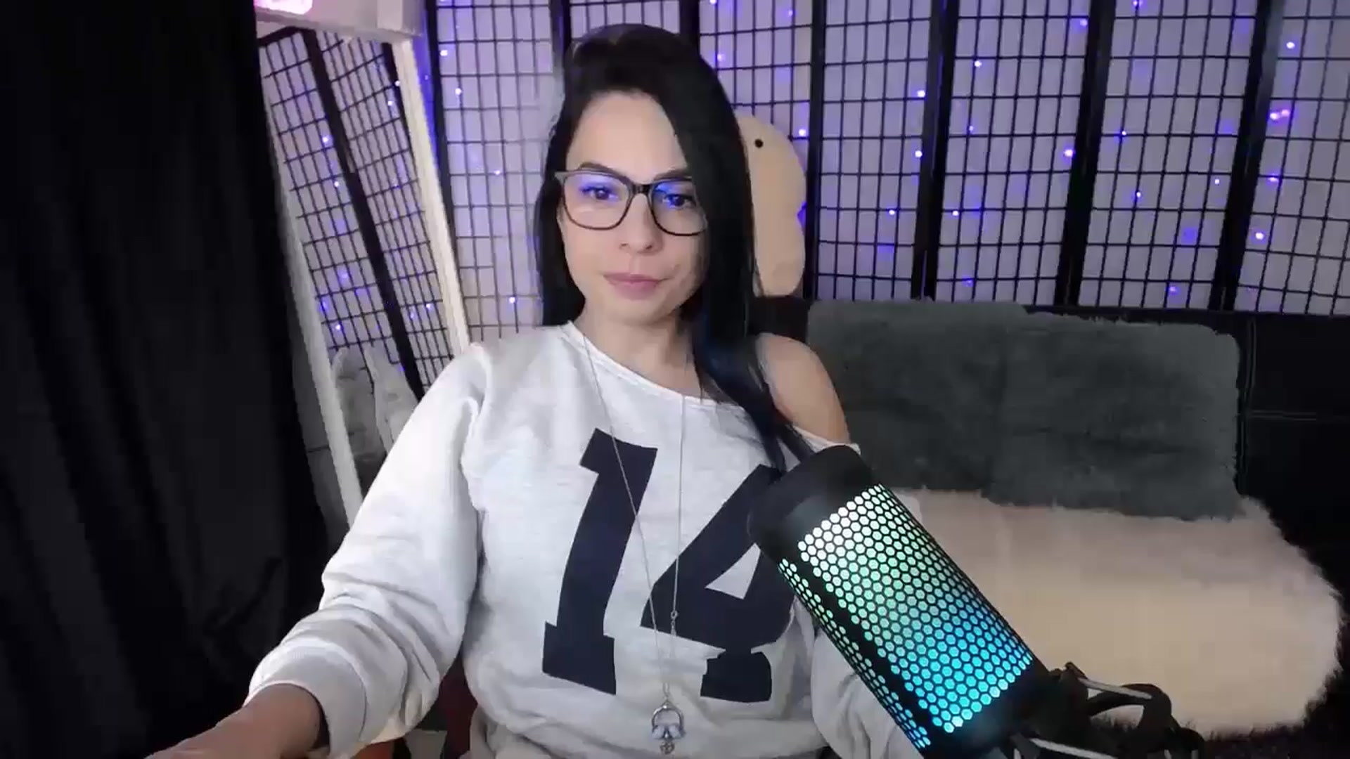 Gallery image thumbnail from LilFitVeve's myfreecams stream on, 01/21/2025, 11:01 image 3 of 20