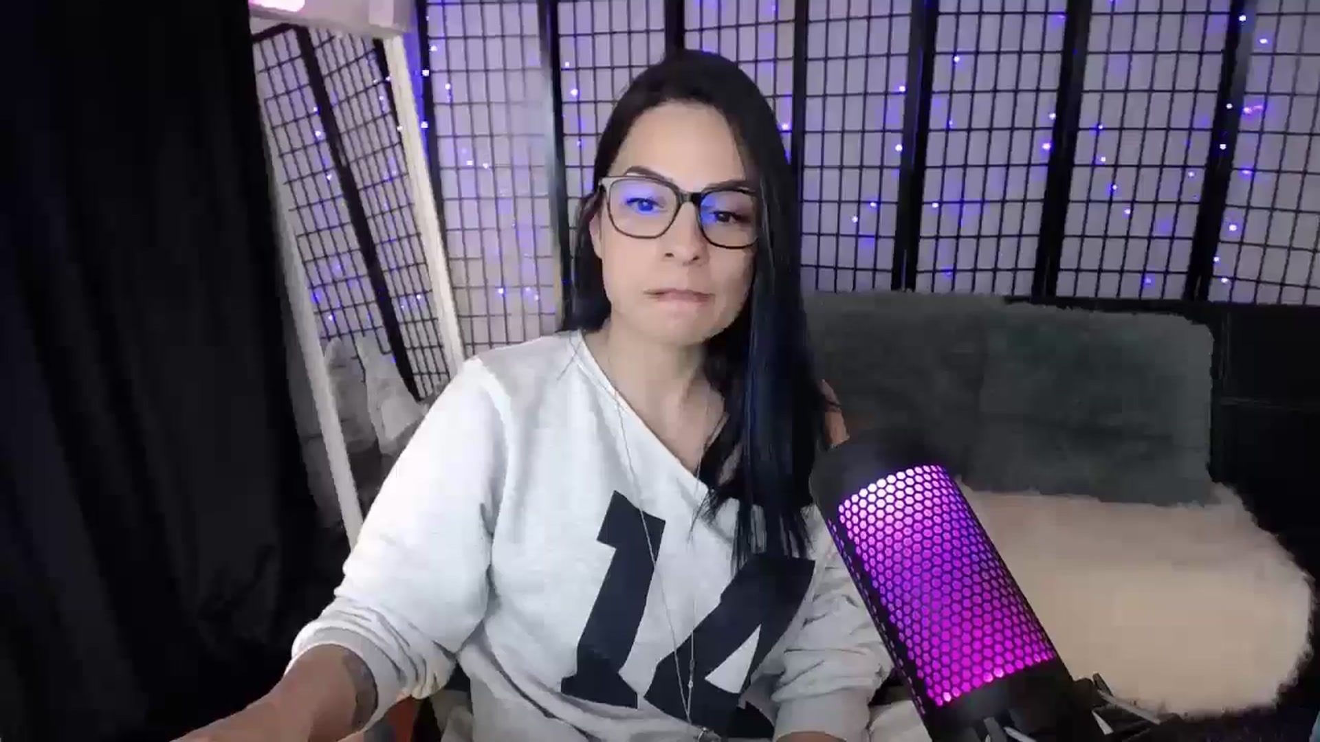 Gallery image thumbnail from LilFitVeve's myfreecams stream on, 01/21/2025, 11:01 image 18 of 20