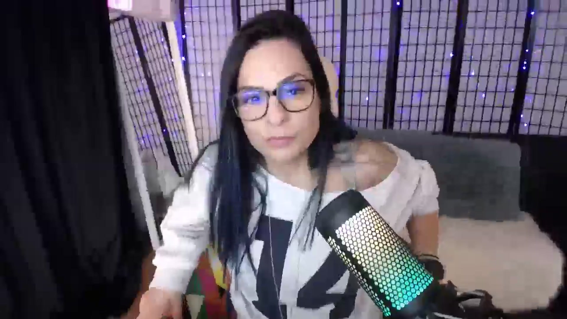 Gallery image thumbnail from LilFitVeve's myfreecams stream on, 01/21/2025, 11:01 image 6 of 20