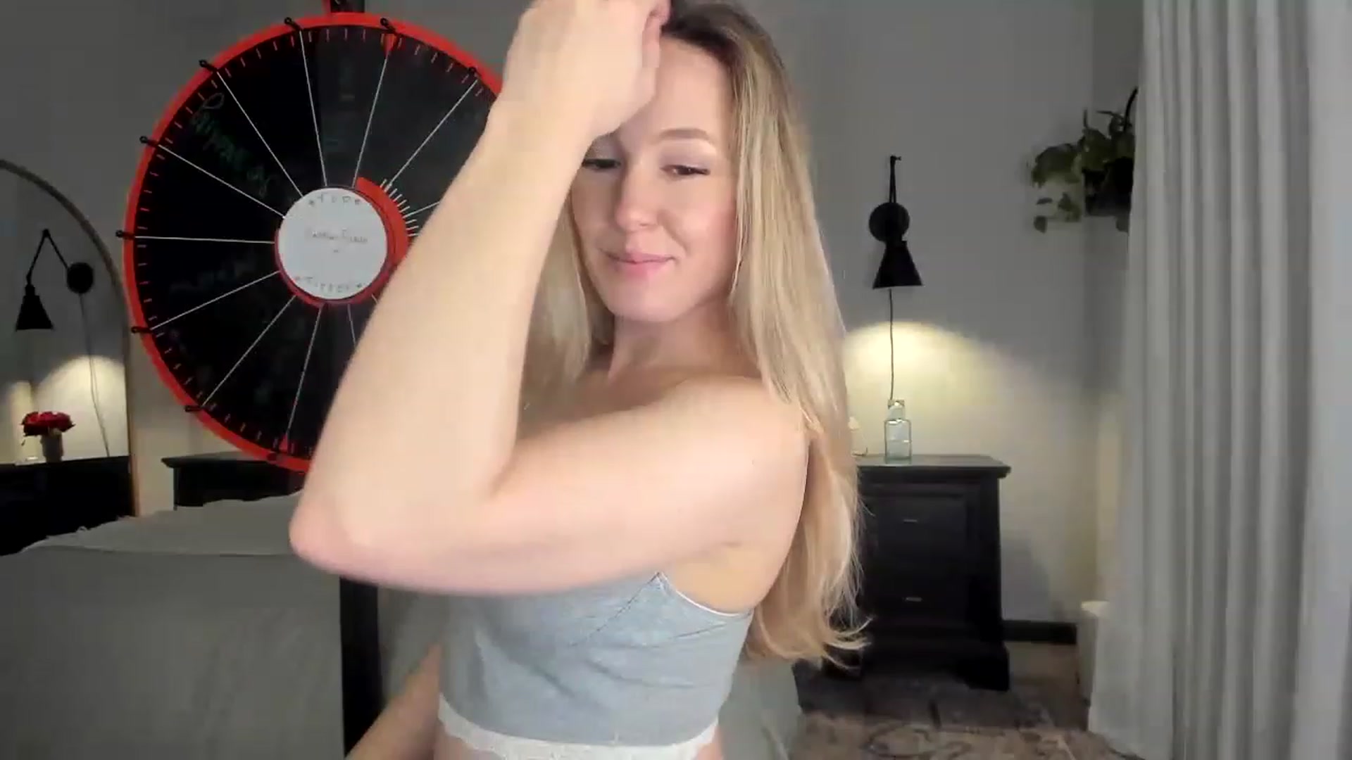 Gallery image thumbnail from LilLadyBird's myfreecams stream on, 12/27/2022, 02:17 image 8 of 20