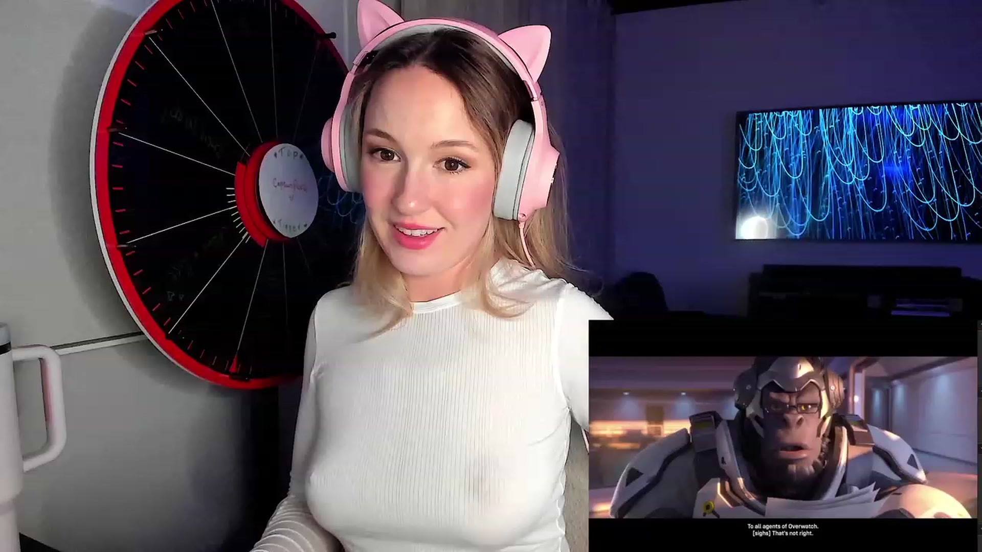Gallery image thumbnail from LilLadyBird's myfreecams stream on, 01/10/2023, 03:35 image 1 of 20