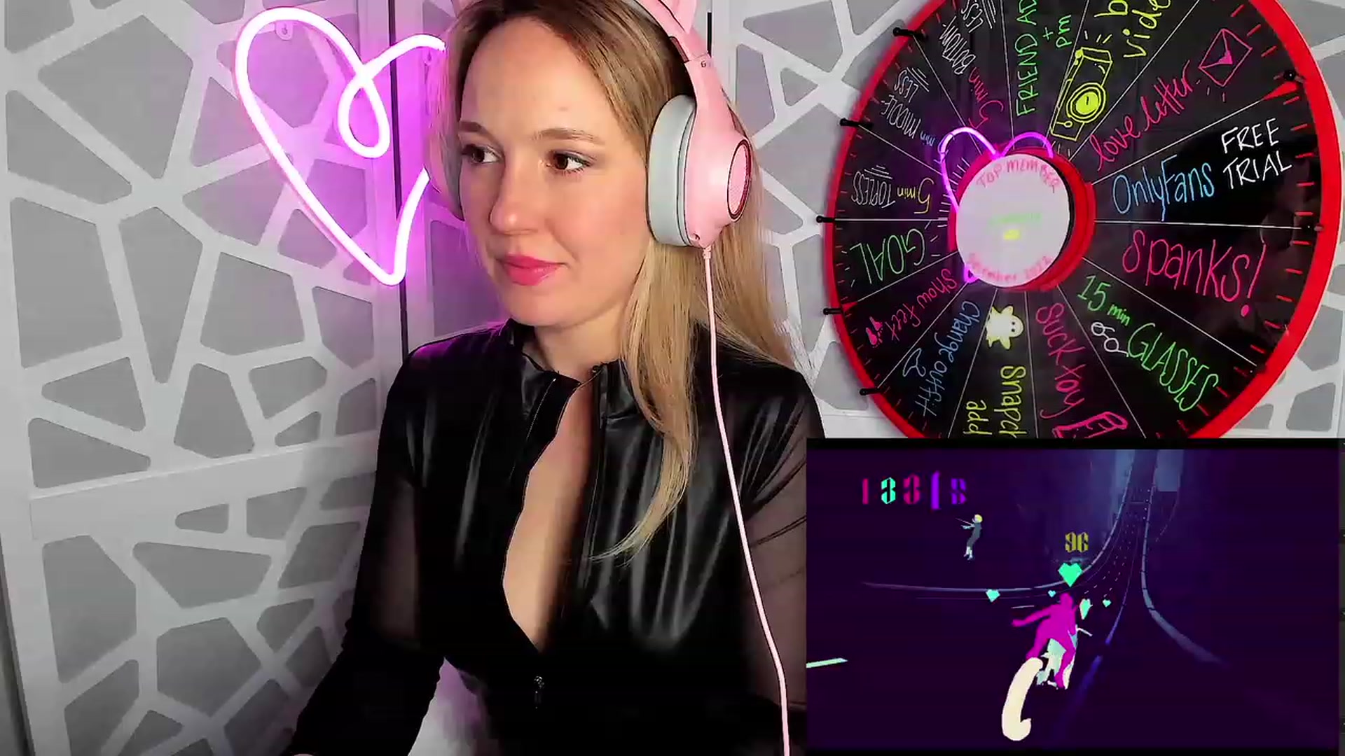 Gallery image thumbnail from LilLadyBird's myfreecams stream on, 01/16/2023, 24:15 image 6 of 20