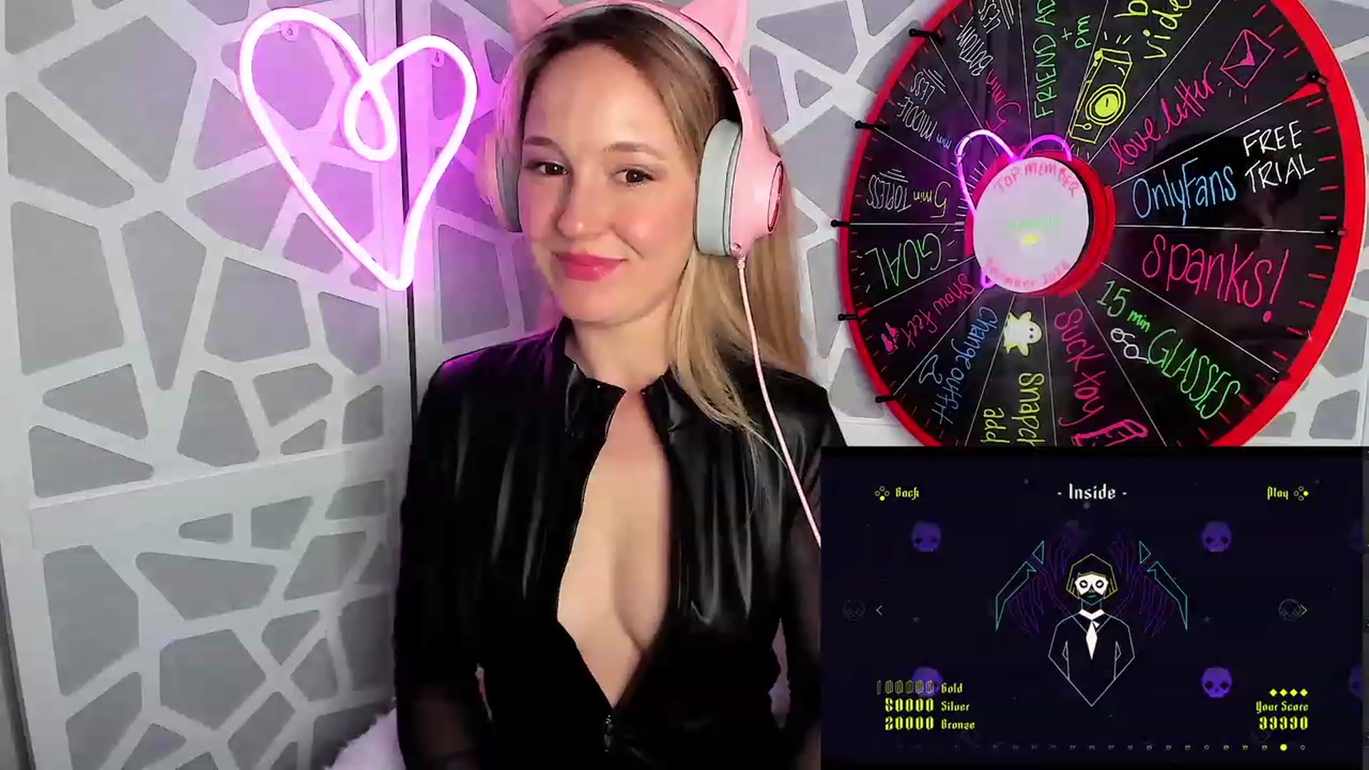 Gallery image thumbnail from LilLadyBird's myfreecams stream on, 01/16/2023, 24:15 image 13 of 20