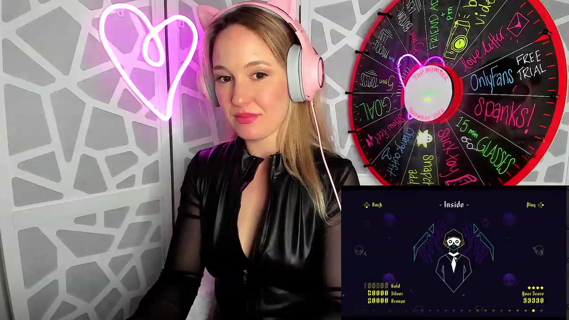 Gallery image thumbnail from LilLadyBird's myfreecams stream on, 01/16/2023, 24:31 image 9 of 20