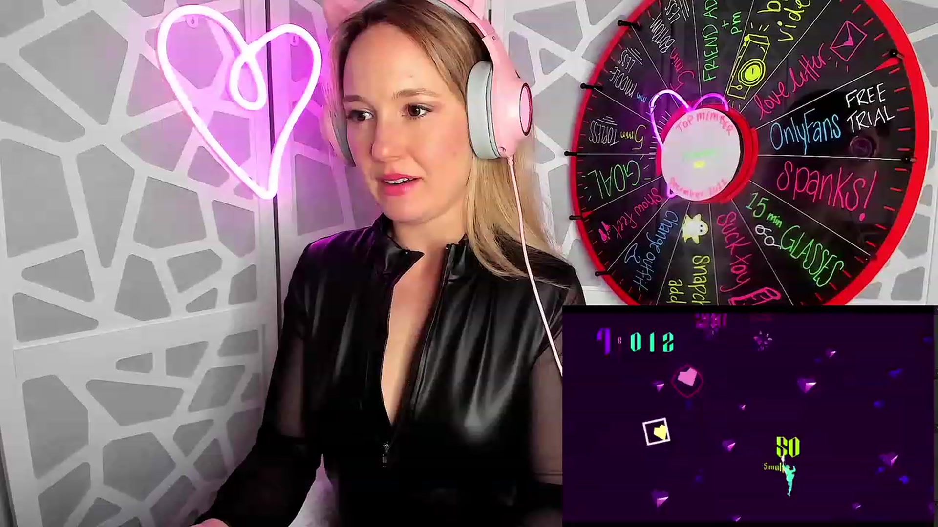 Gallery image thumbnail from LilLadyBird's myfreecams stream on, 01/16/2023, 24:31 image 8 of 20