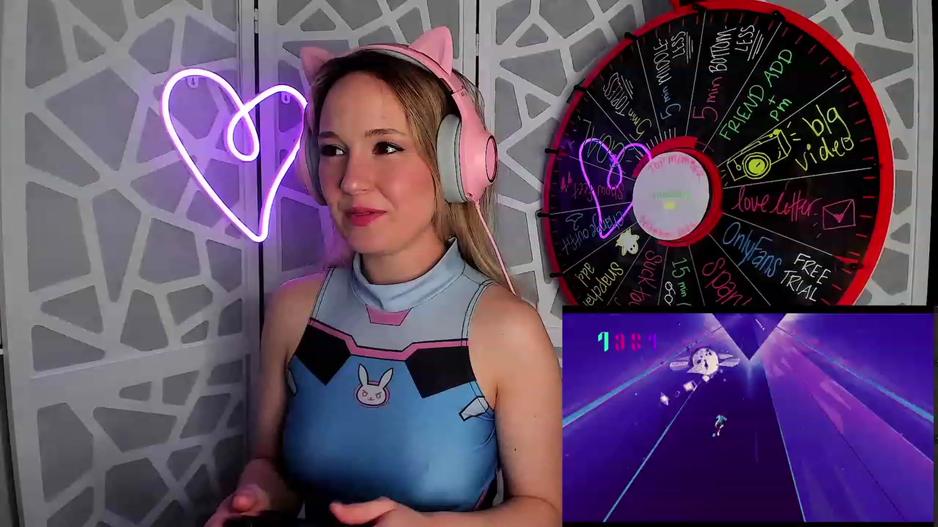 Gallery image thumbnail from LilLadyBird's myfreecams stream on, 01/18/2023, 03:39 image 16 of 20