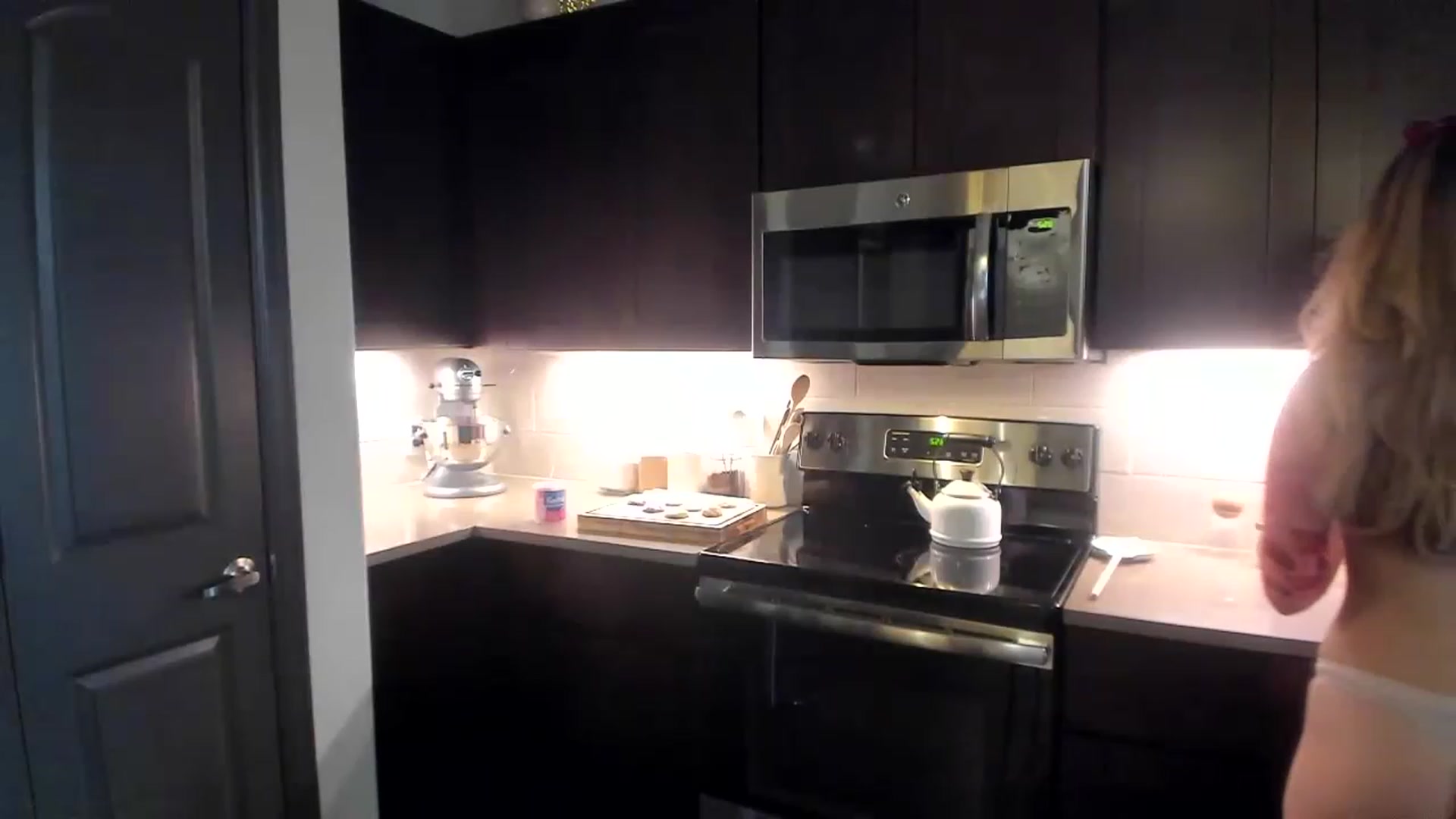 Gallery image thumbnail from LilLadyBird's myfreecams stream on, 02/12/2023, 23:34 image 19 of 20
