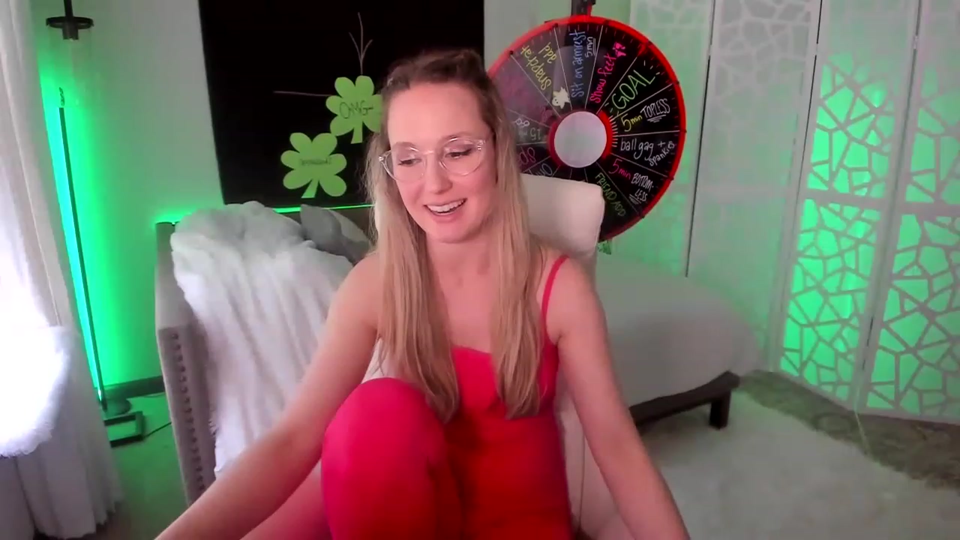 Gallery image thumbnail from LilLadyBird's myfreecams stream on, 03/15/2023, 23:07 image 1 of 20
