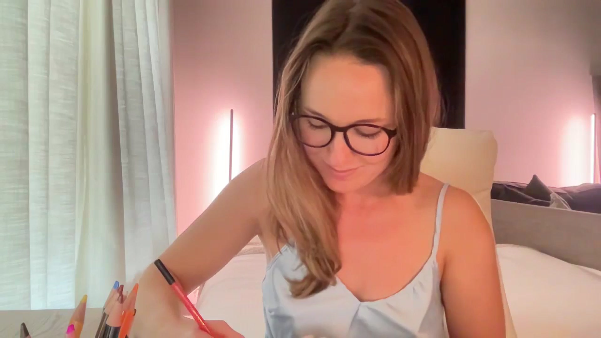Gallery image thumbnail from LilLadyBird's myfreecams stream on, 07/23/2024, 24:16 image 11 of 20
