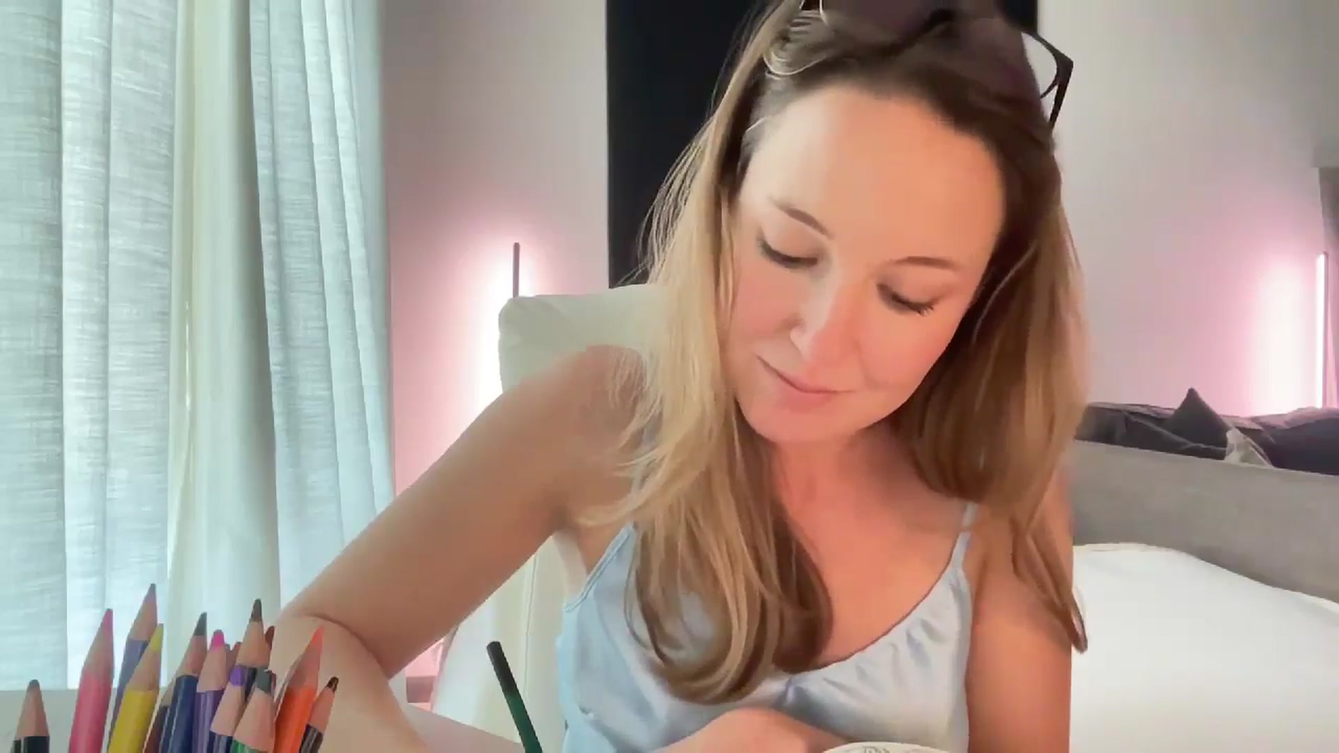 Gallery image thumbnail from LilLadyBird's myfreecams stream on, 07/23/2024, 24:16 image 3 of 20